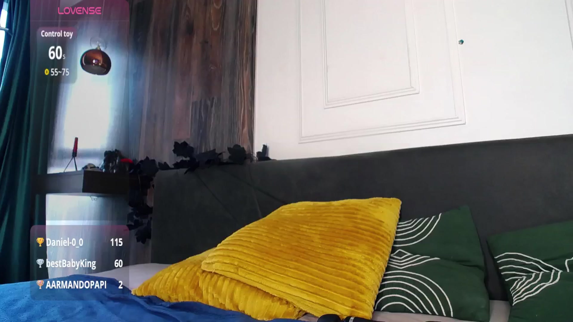 Gallery image thumbnail from RavenFoxxy's myfreecams stream on, 04/12/2026, 11:39 image 12 of 20