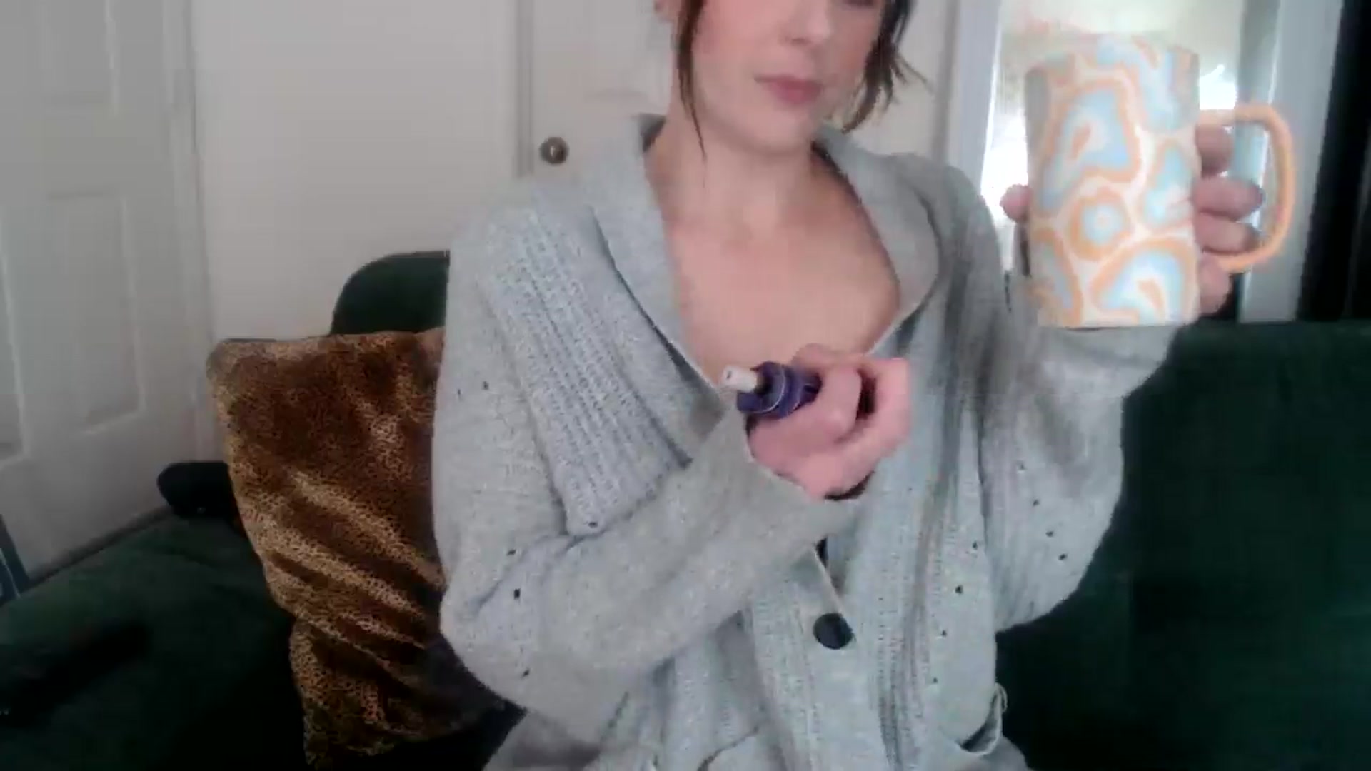 Gallery image thumbnail from RavenGoddess's myfreecams stream on, 11/02/2025, 17:45 image 6 of 20