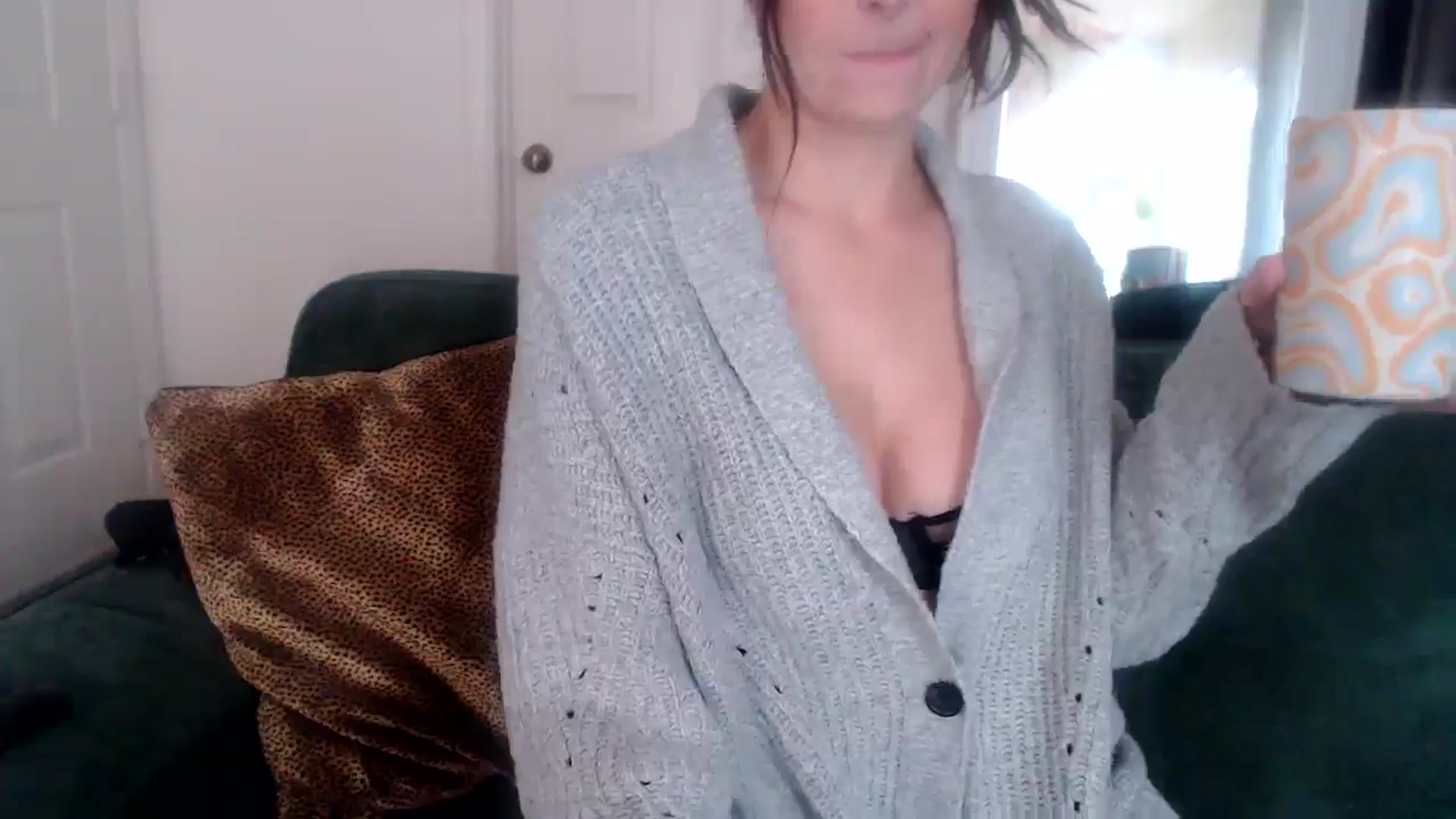 Gallery image thumbnail from RavenGoddess's myfreecams stream on, 11/02/2025, 17:45 image 11 of 20