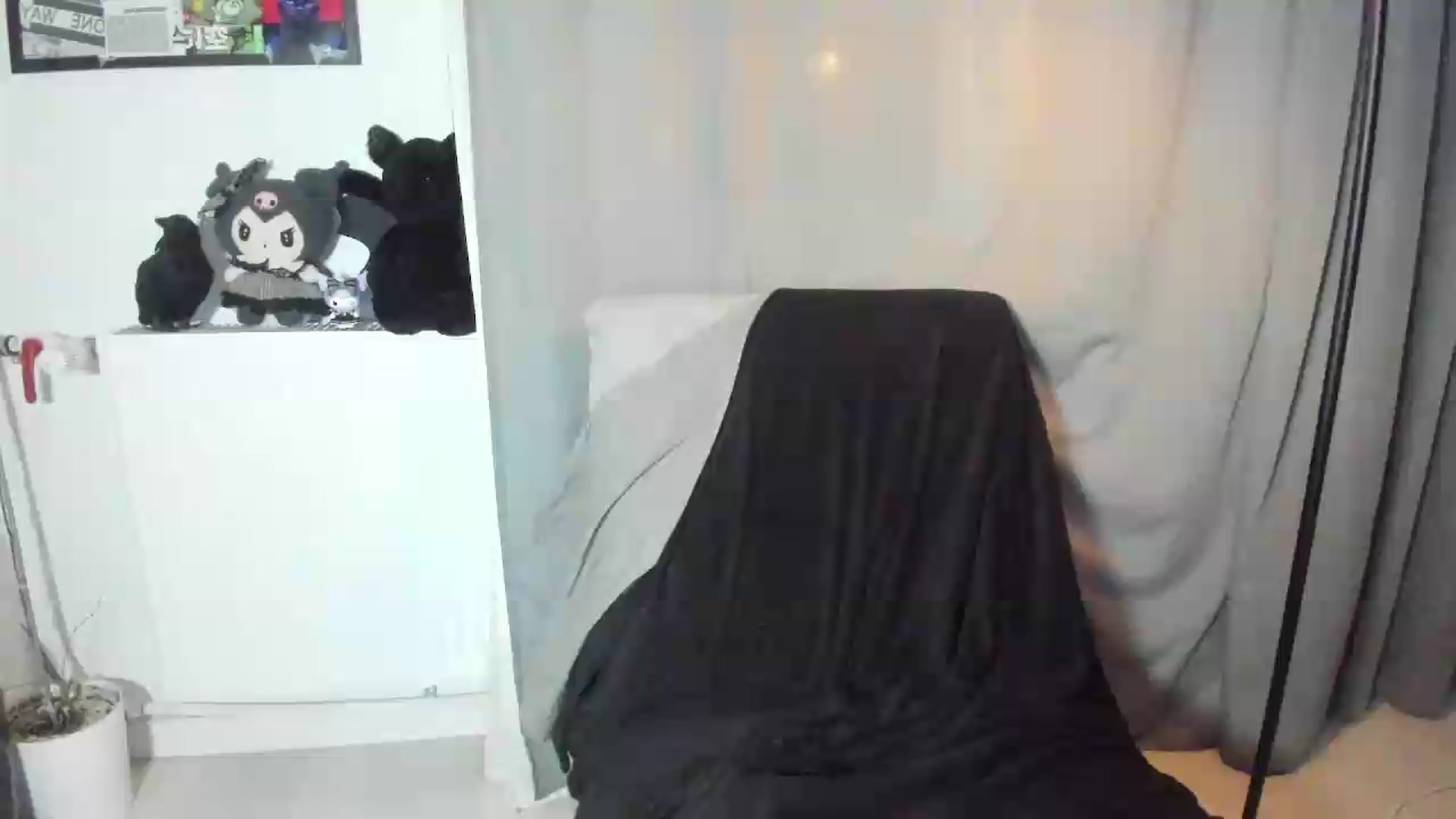 Gallery image thumbnail from RavenLust's myfreecams stream on, 08/23/2026, 01:16 image 8 of 20