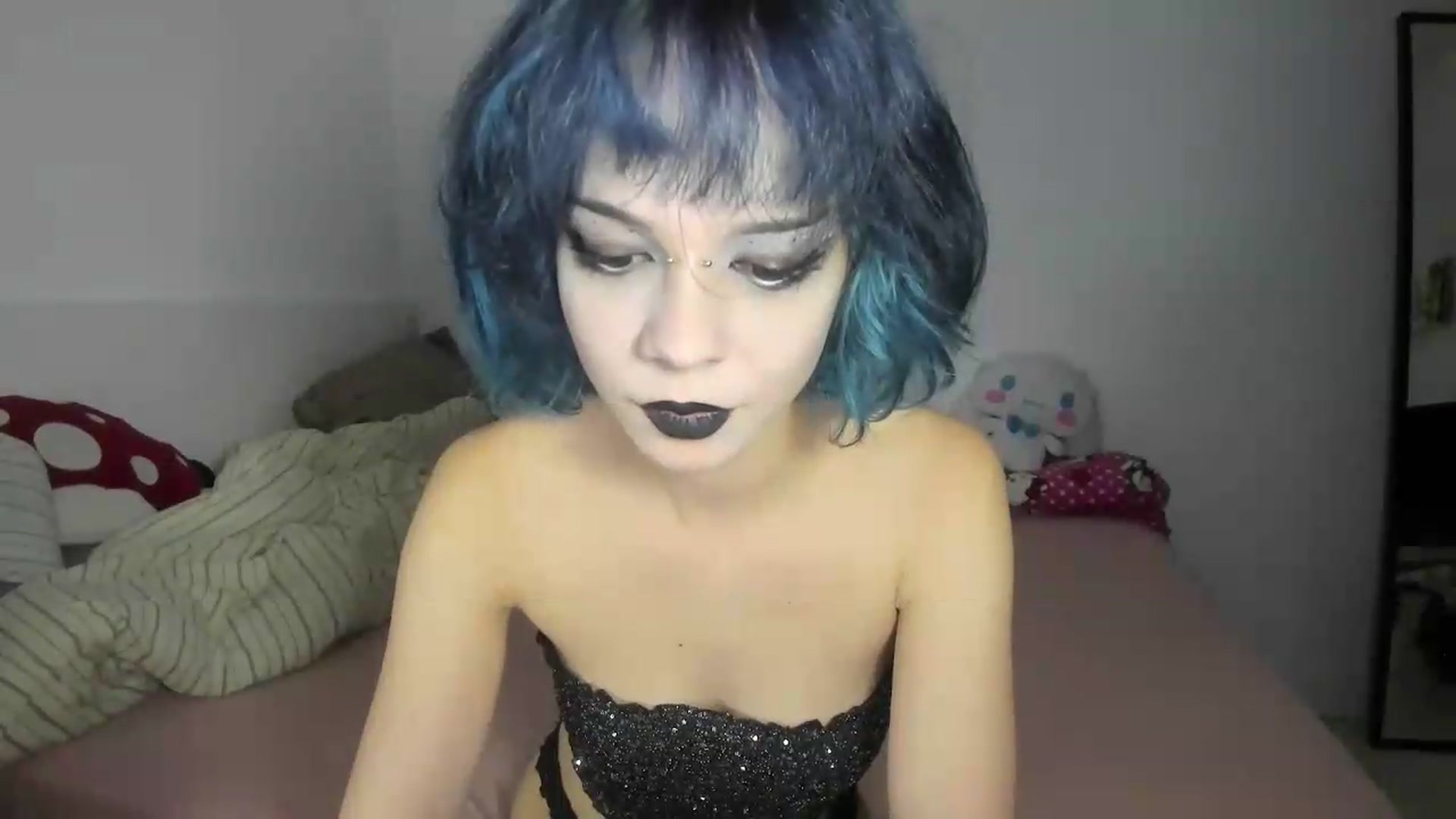 Gallery image thumbnail from RavenLust's myfreecams stream on, 08/27/2026, 20:05 image 18 of 20