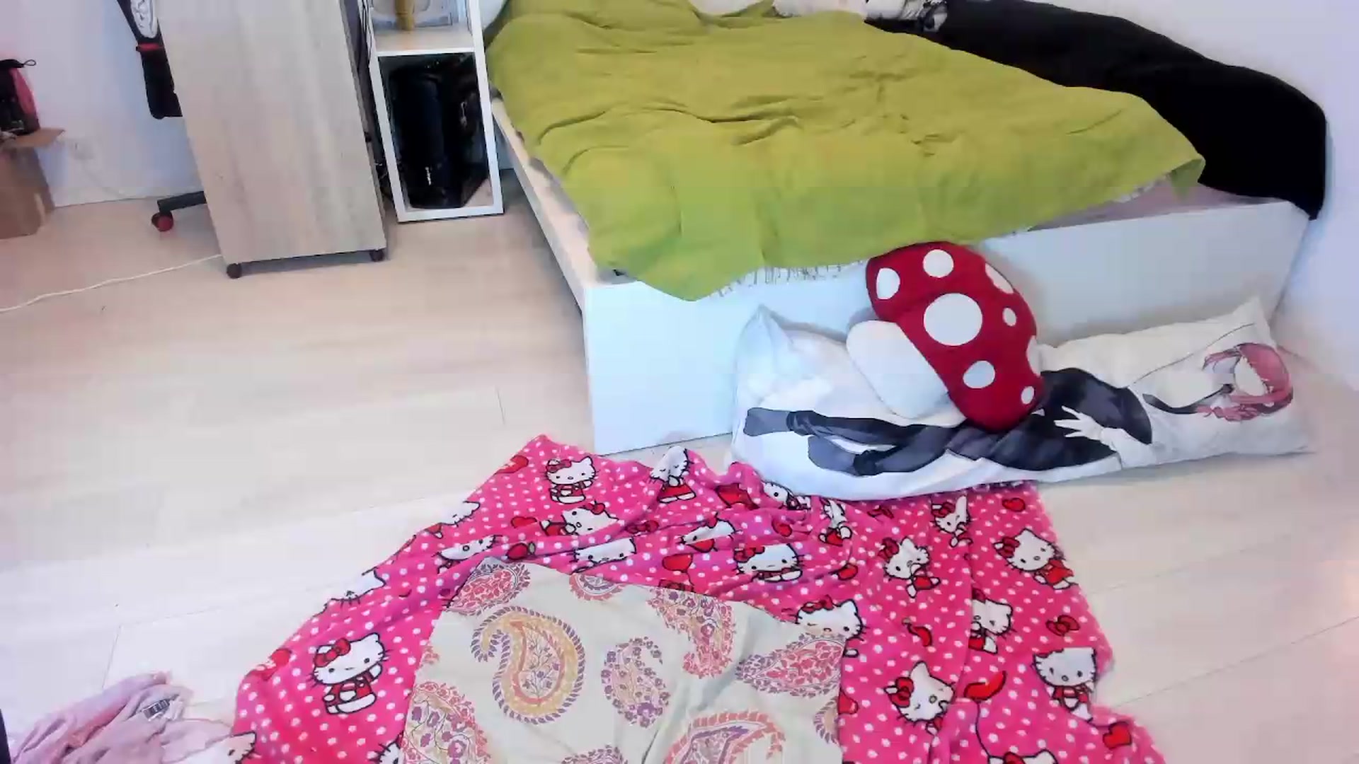 Gallery image thumbnail from RavenLust's myfreecams stream on, 09/01/2026, 24:10 image 9 of 20
