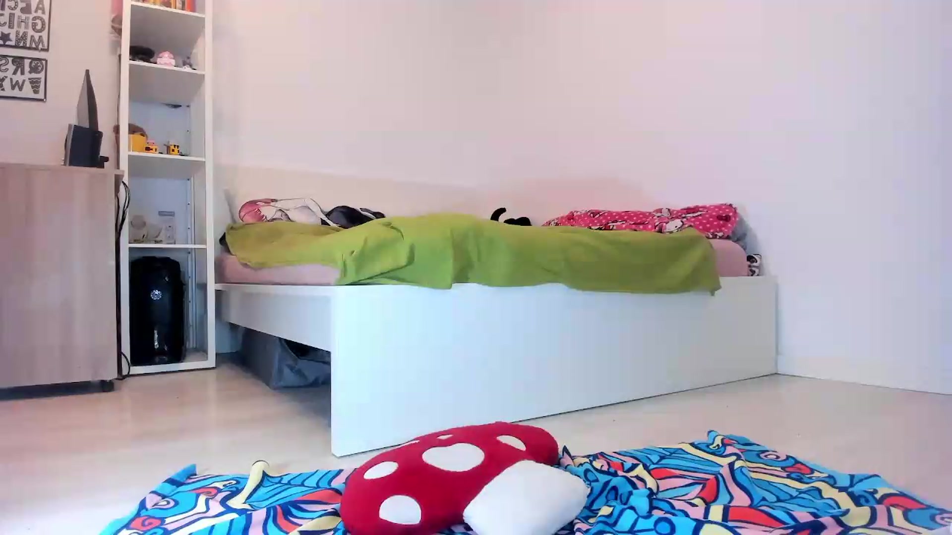 Gallery image thumbnail from RavenLust's myfreecams stream on, 09/04/2026, 24:50 image 2 of 20