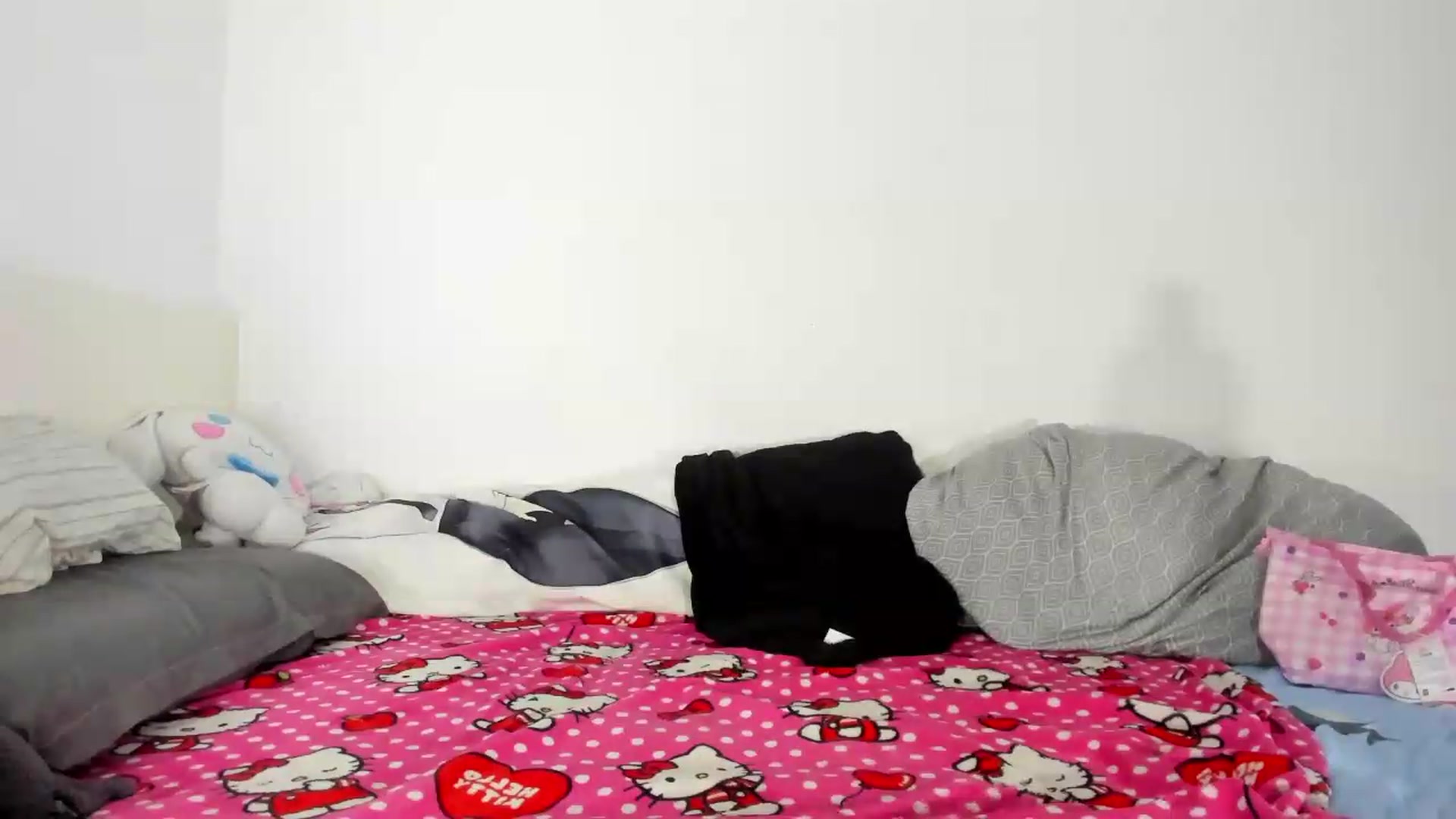Gallery image thumbnail from RavenLust's myfreecams stream on, 09/07/2026, 22:25 image 17 of 20