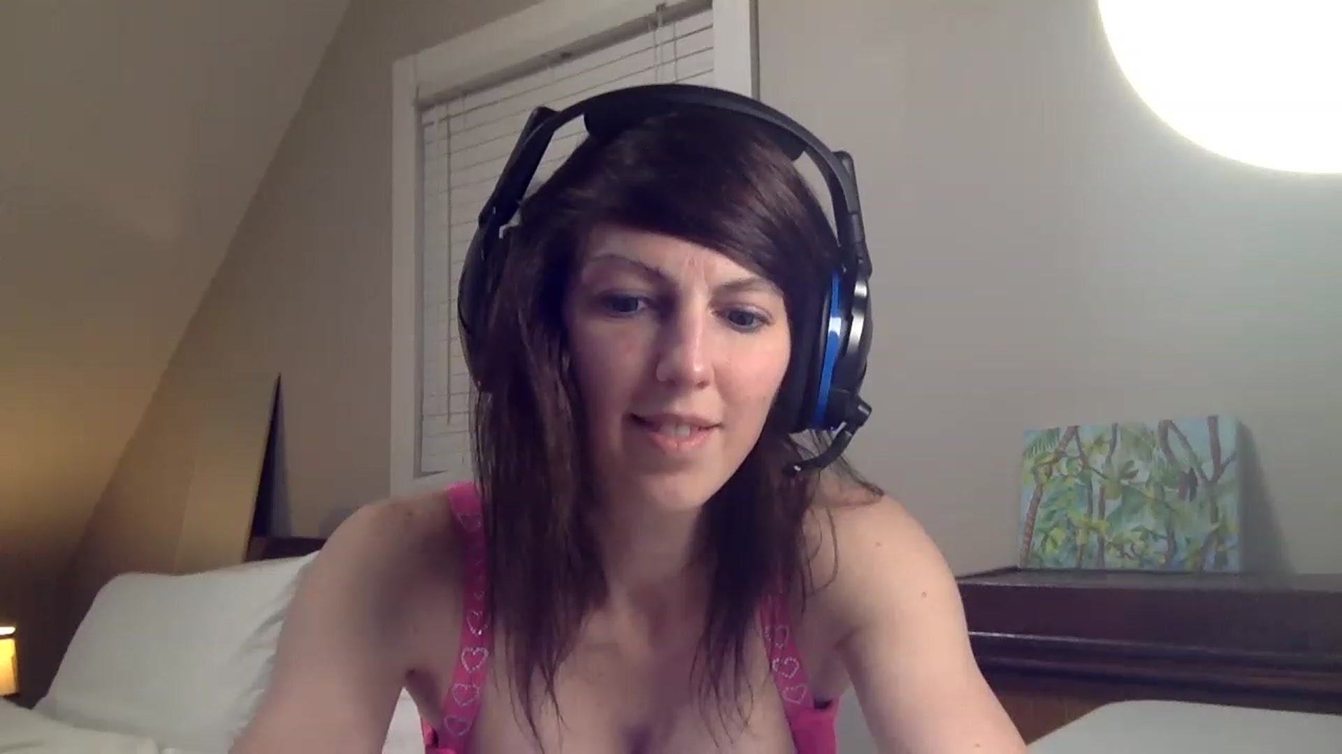 Gallery image thumbnail from RavenRubyRose's myfreecams stream on, 12/31/2022, 20:45 image 8 of 20