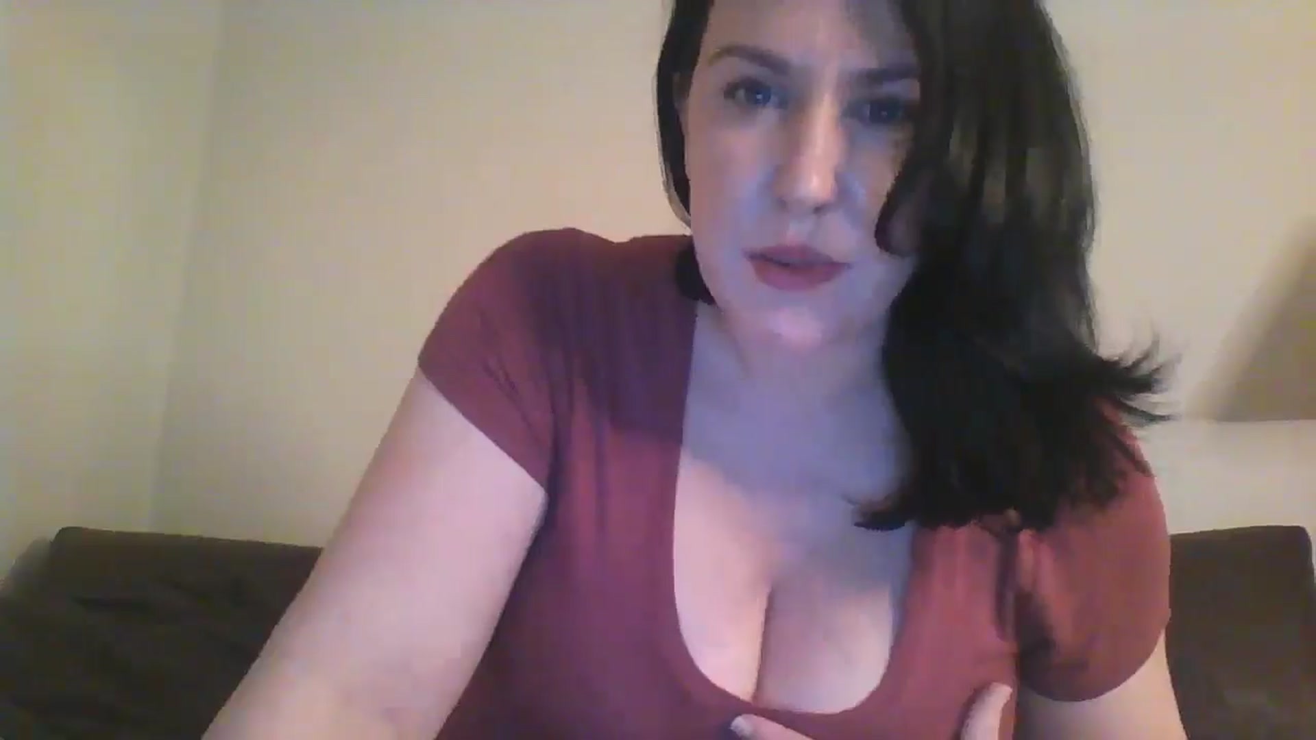 Gallery image thumbnail from RavenVidVixen's myfreecams stream on, 06/19/2024, 11:57 image 5 of 20