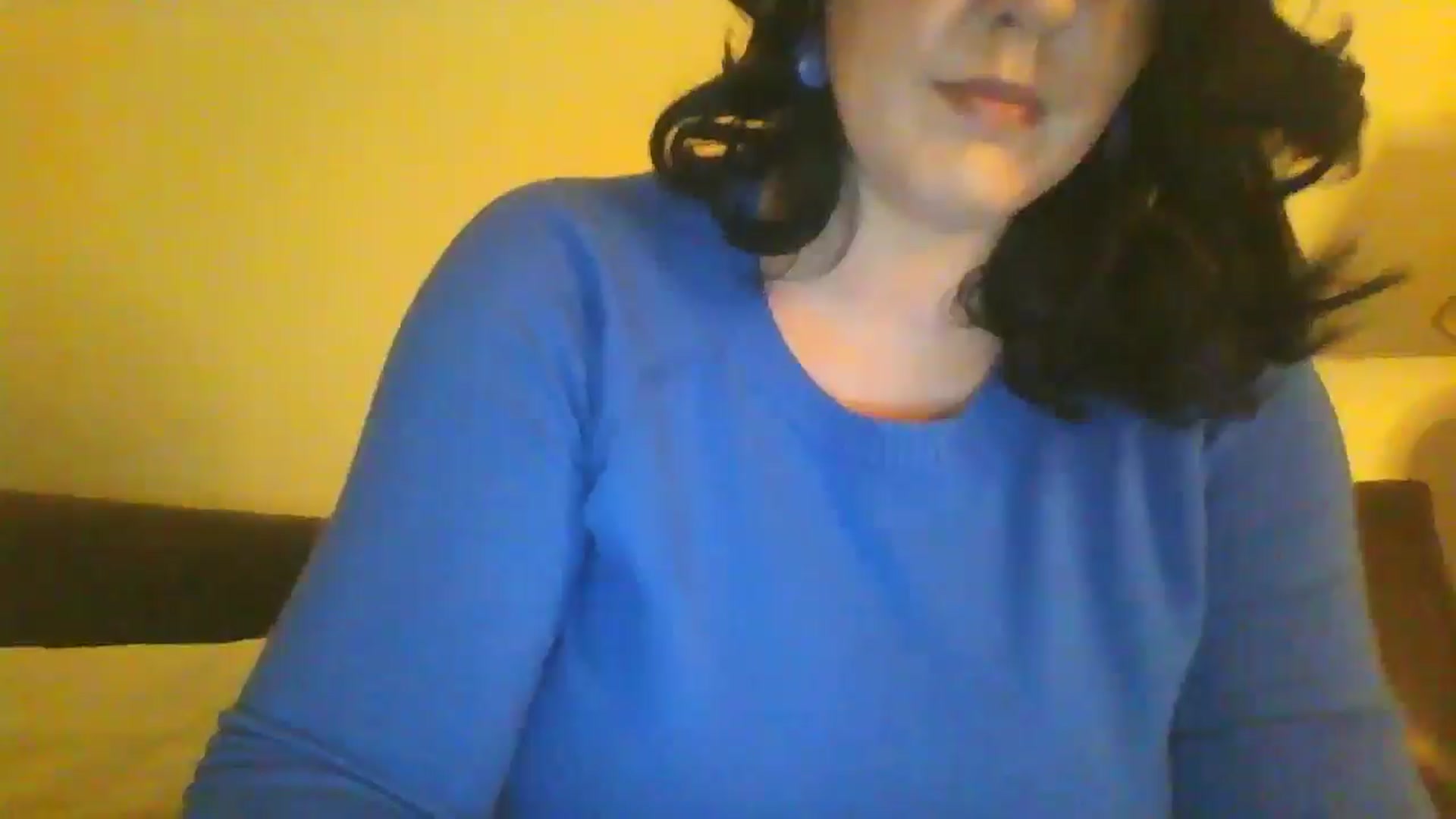Gallery image thumbnail from RavenVidVixen's myfreecams stream on, 06/30/2024, 10:04 image 9 of 20