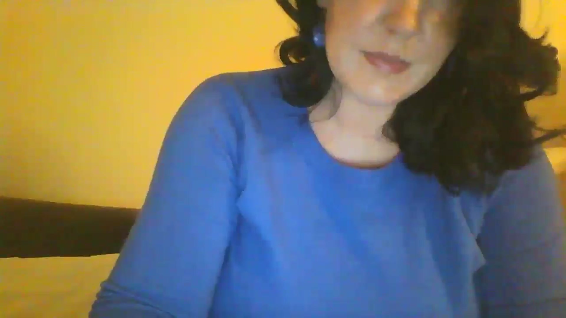Gallery image thumbnail from RavenVidVixen's myfreecams stream on, 06/30/2024, 10:04 image 8 of 20