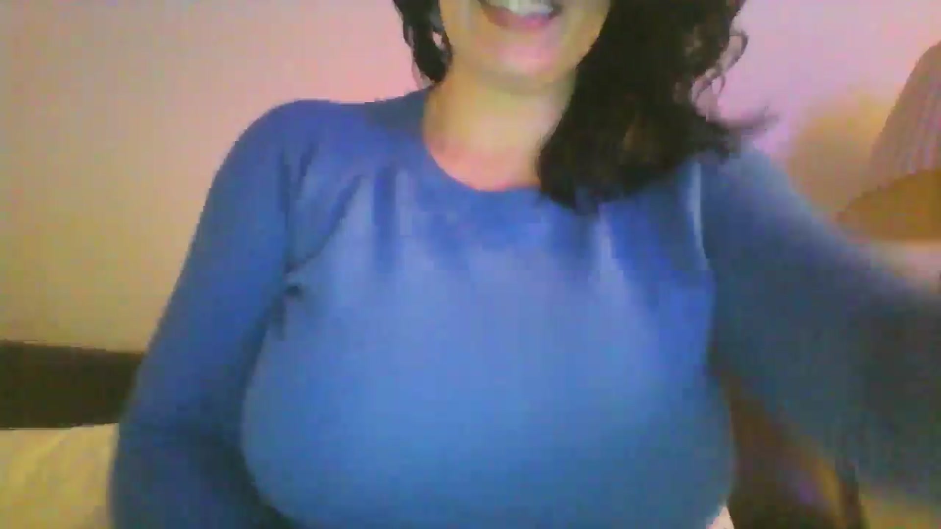 Gallery image thumbnail from RavenVidVixen's myfreecams stream on, 06/30/2024, 12:31 image 3 of 20