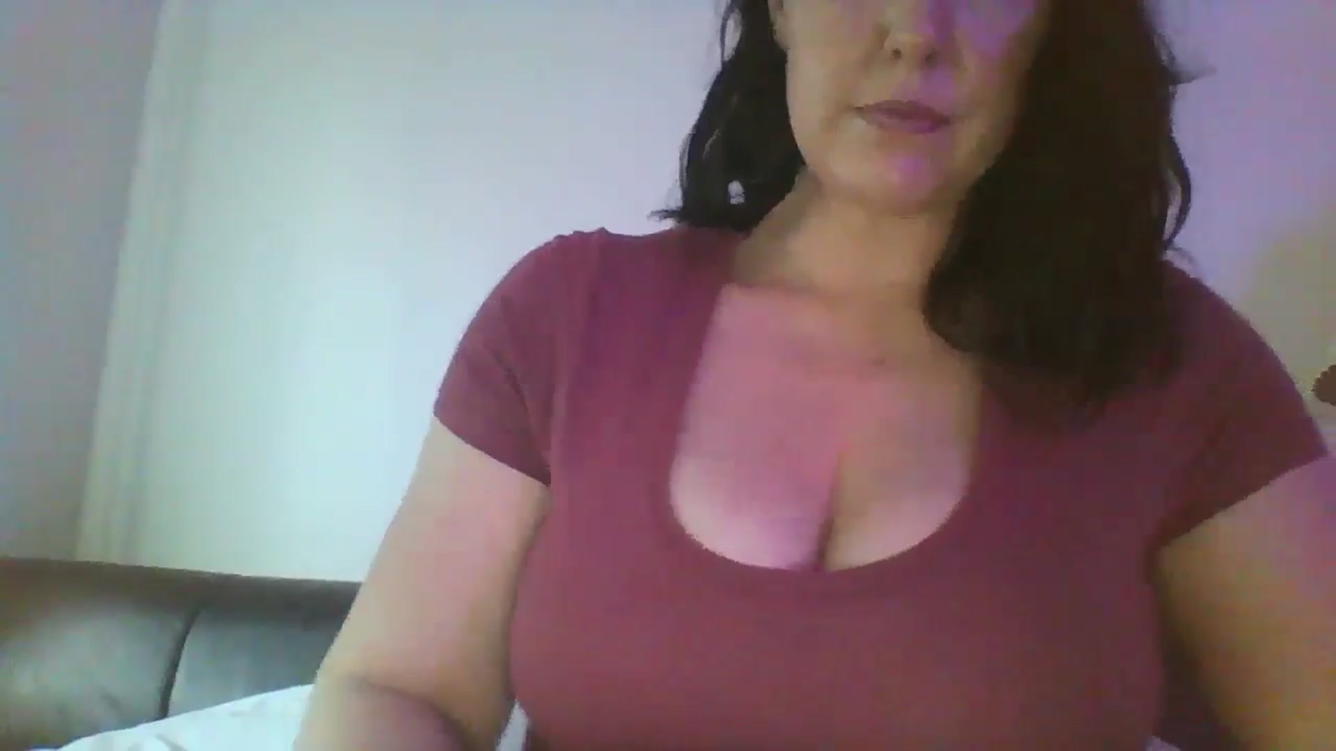 Gallery image thumbnail from RavenVidVixen's myfreecams stream on, 07/01/2024, 13:36 image 7 of 20