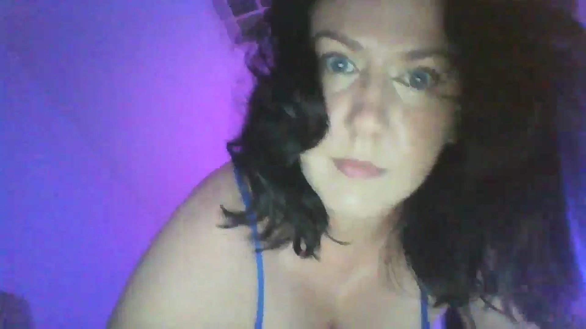 Gallery image thumbnail from RavenVidVixen's myfreecams stream on, 07/03/2024, 09:49 image 11 of 20
