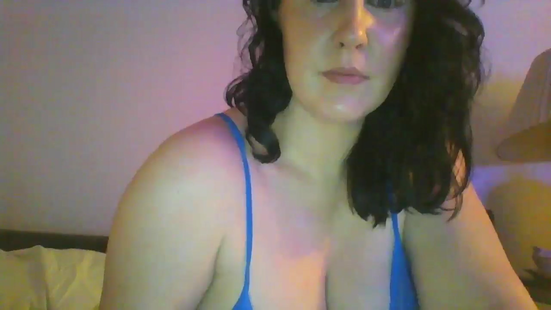 Gallery image thumbnail from RavenVidVixen's myfreecams stream on, 07/03/2024, 09:49 image 7 of 20