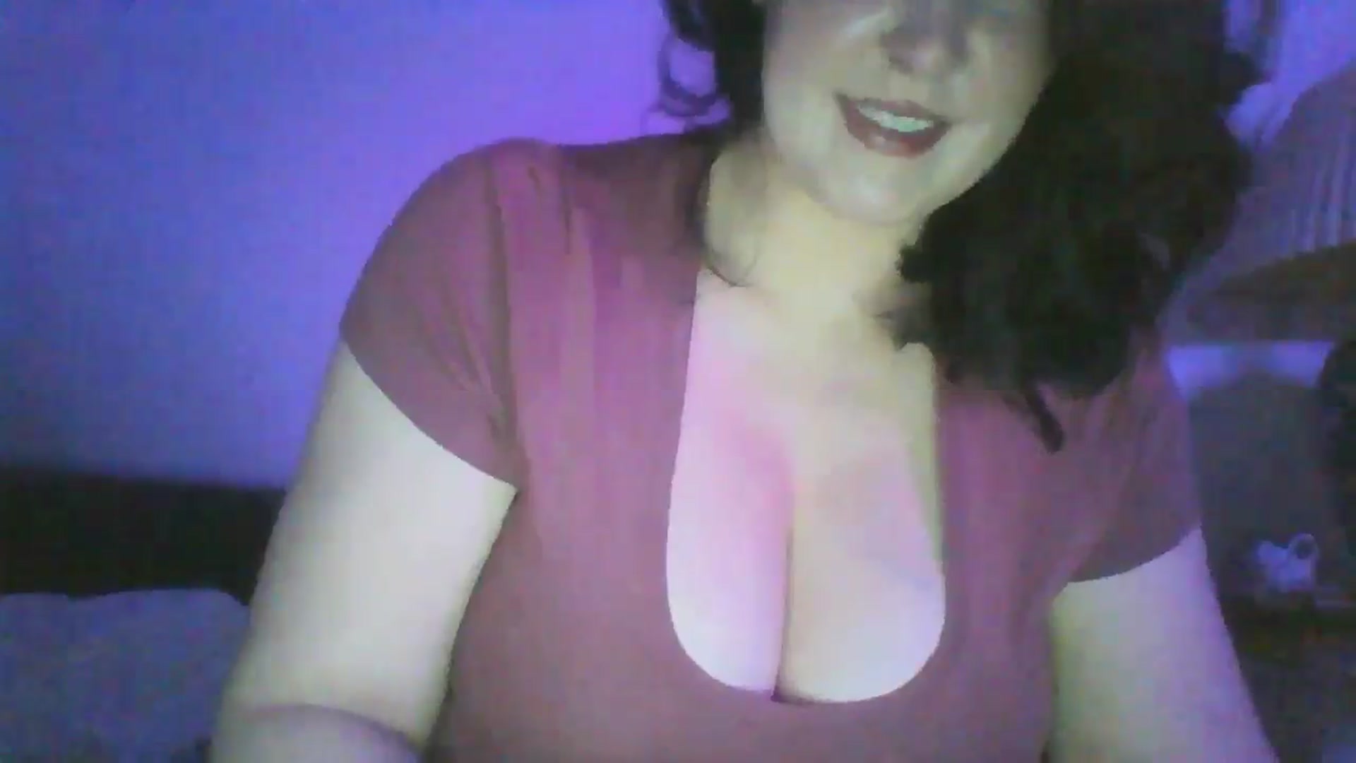 Gallery image thumbnail from RavenVidVixen's myfreecams stream on, 07/09/2024, 10:18 image 5 of 20