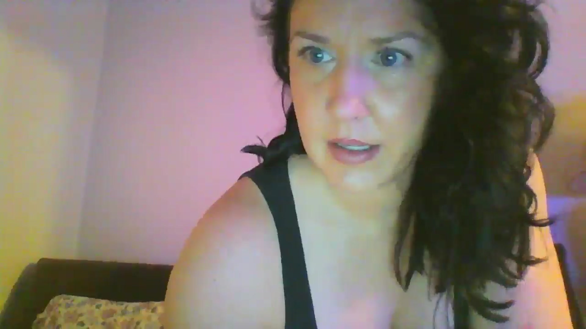 Gallery image thumbnail from RavenVidVixen's myfreecams stream on, 07/24/2024, 10:01 image 5 of 20