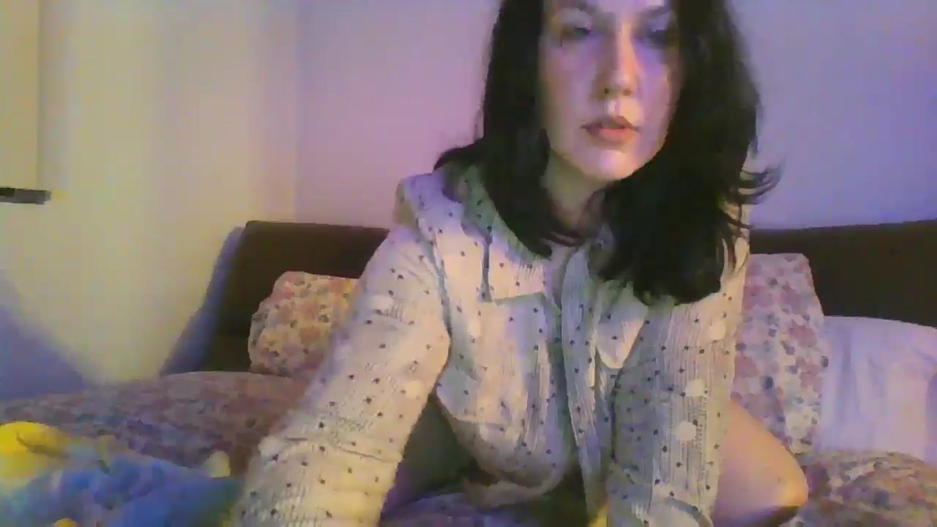 Gallery image thumbnail from RavenVidVixen's myfreecams stream on, 07/26/2024, 08:15 image 19 of 20