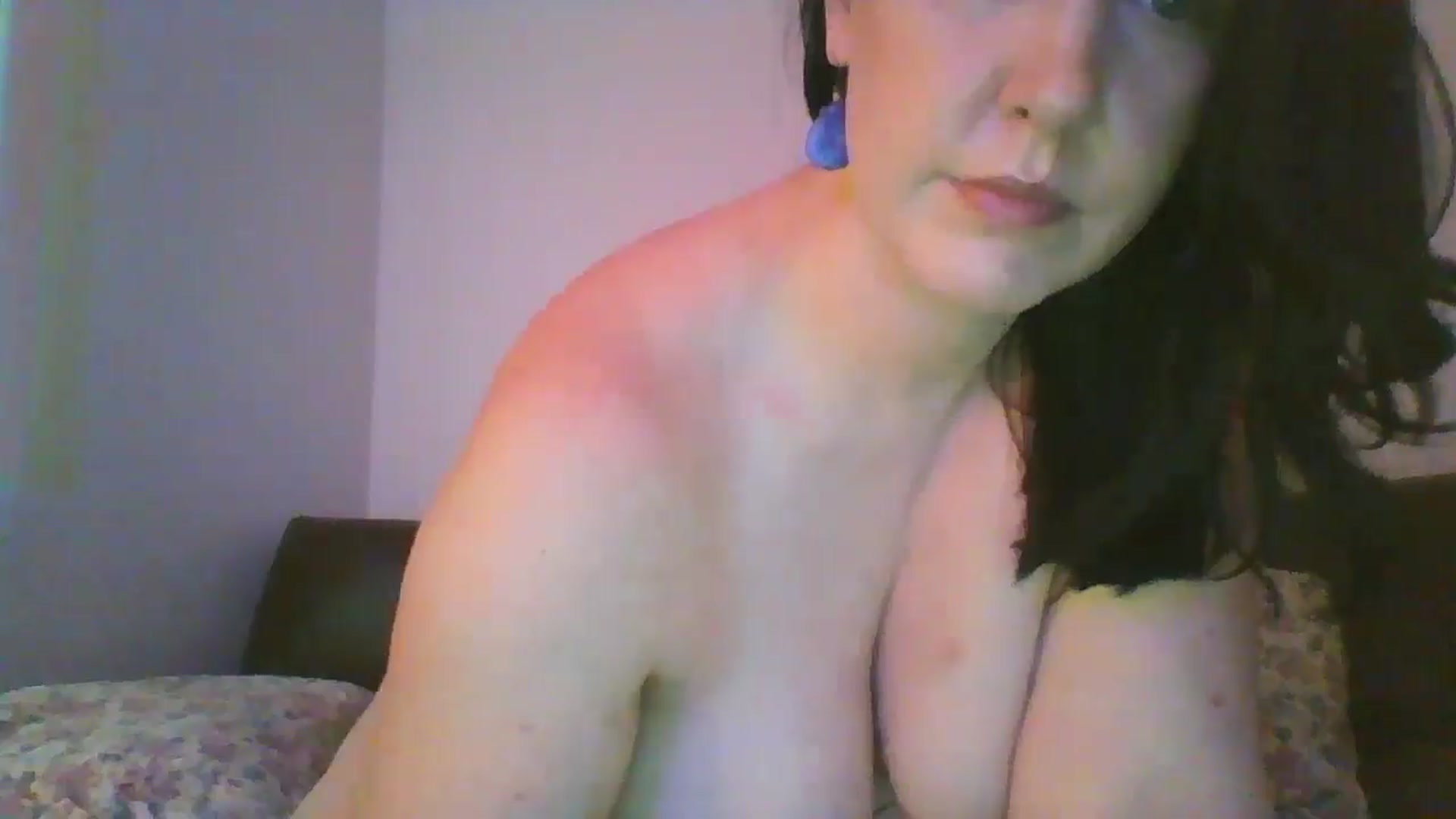 Gallery image thumbnail from RavenVidVixen's myfreecams stream on, 08/01/2024, 13:02 image 14 of 20