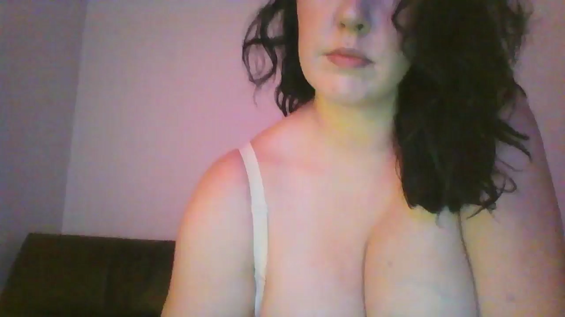 Gallery image thumbnail from RavenVidVixen's myfreecams stream on, 08/05/2024, 09:08 image 13 of 20