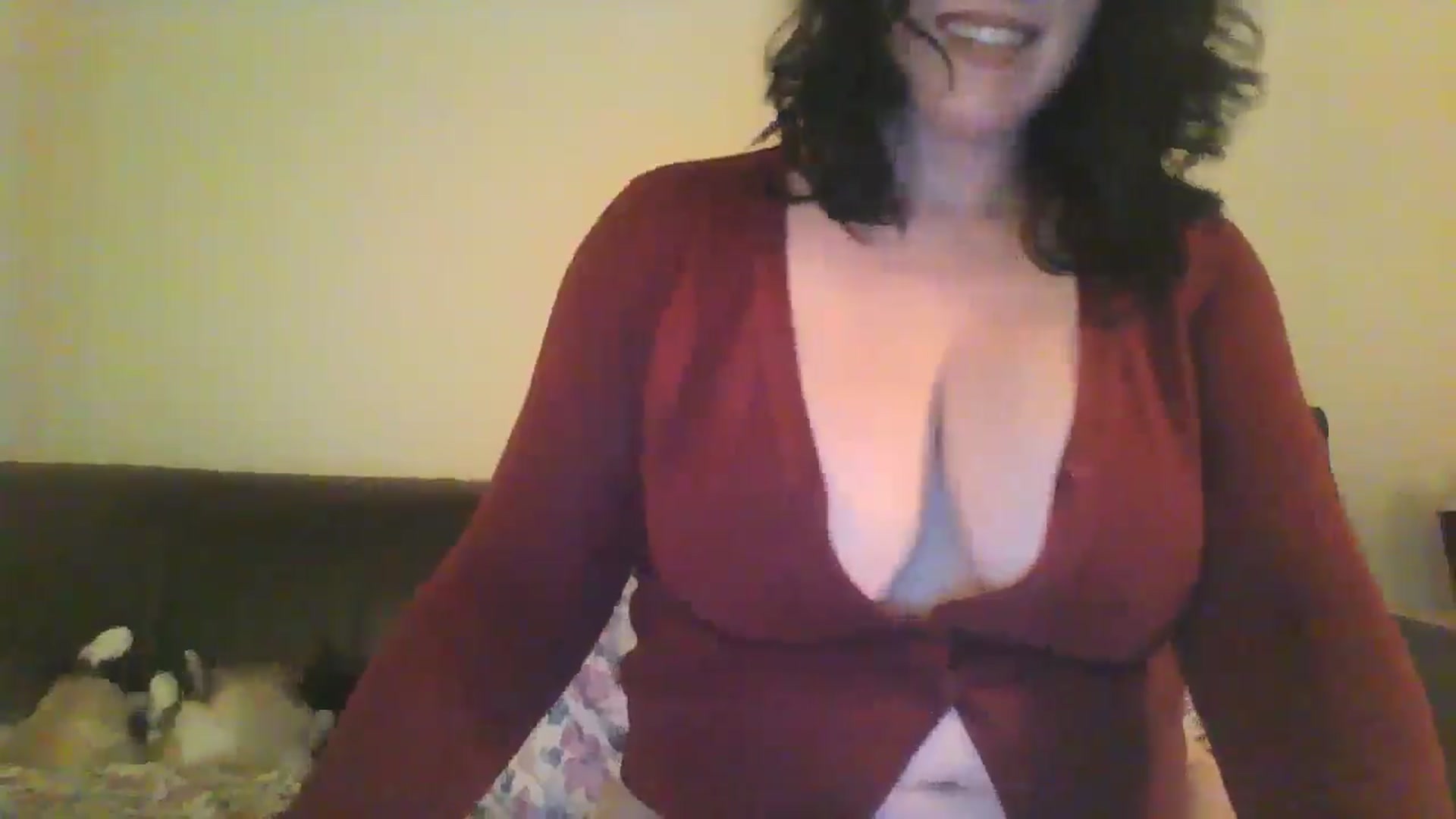 Gallery image thumbnail from RavenVidVixen's myfreecams stream on, 08/09/2024, 08:09 image 7 of 20