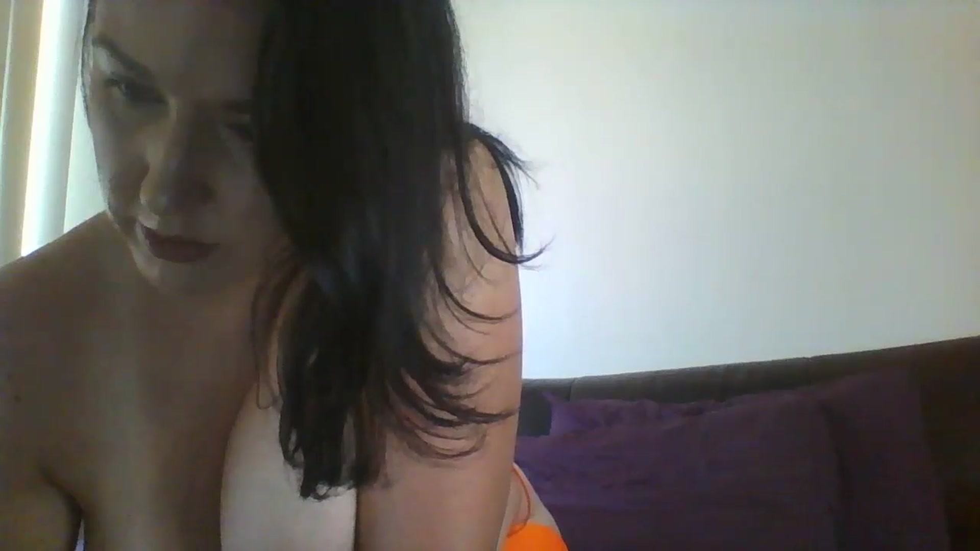 Gallery image thumbnail from RavenVidVixen's myfreecams stream on, 11/01/2024, 21:41 image 15 of 20