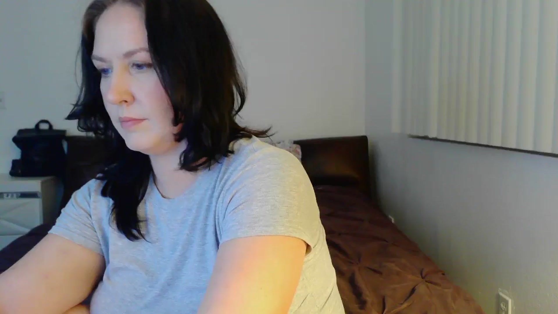 Gallery image thumbnail from RavenVidVixen's myfreecams stream on, 12/04/2024, 08:35 image 20 of 20