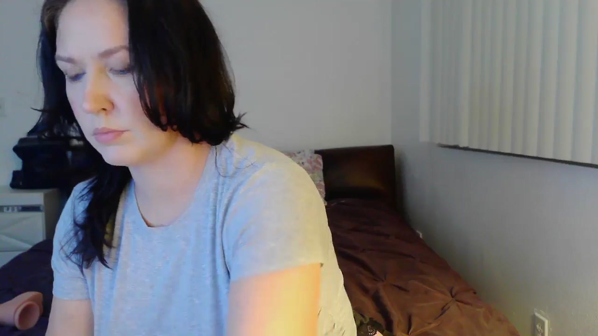 Gallery image thumbnail from RavenVidVixen's myfreecams stream on, 12/04/2024, 08:35 image 3 of 20