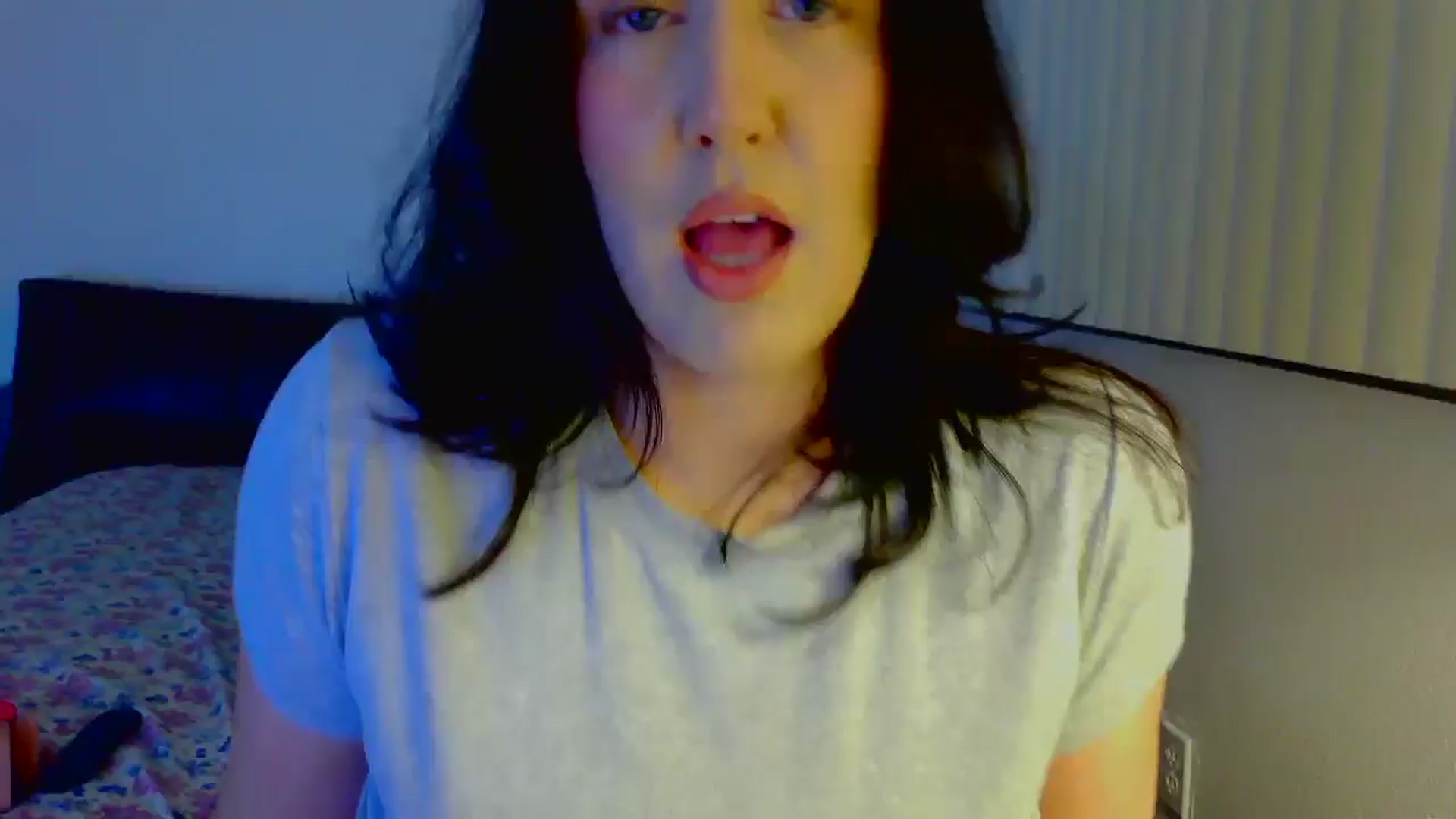 Gallery image thumbnail from RavenVidVixen's myfreecams stream on, 01/01/2025, 12:39 image 11 of 20