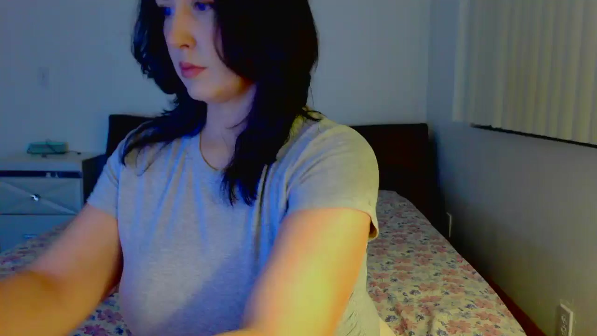 Gallery image thumbnail from RavenVidVixen's myfreecams stream on, 01/01/2025, 12:39 image 1 of 20