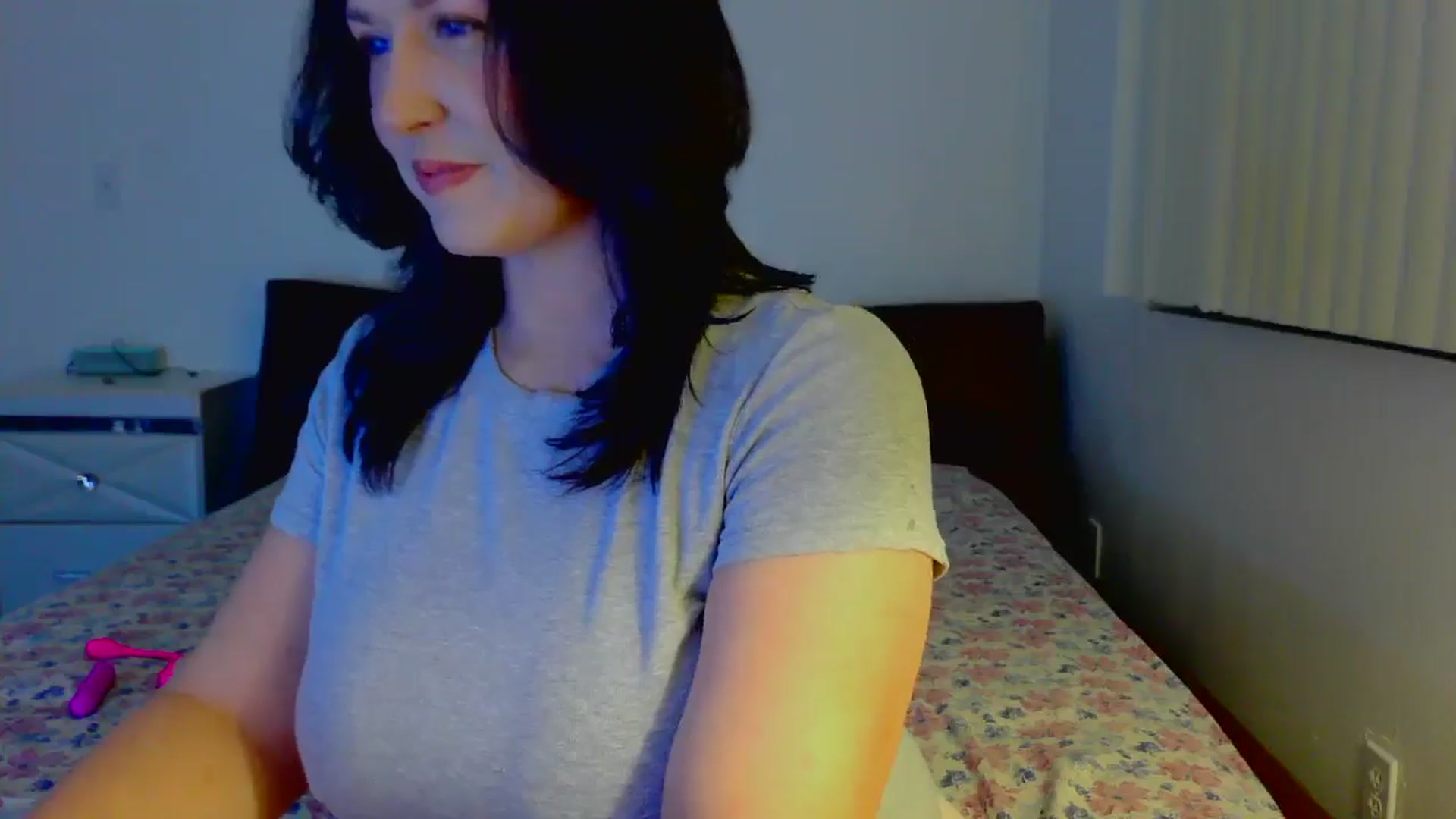 Gallery image thumbnail from RavenVidVixen's myfreecams stream on, 01/01/2025, 12:39 image 2 of 20