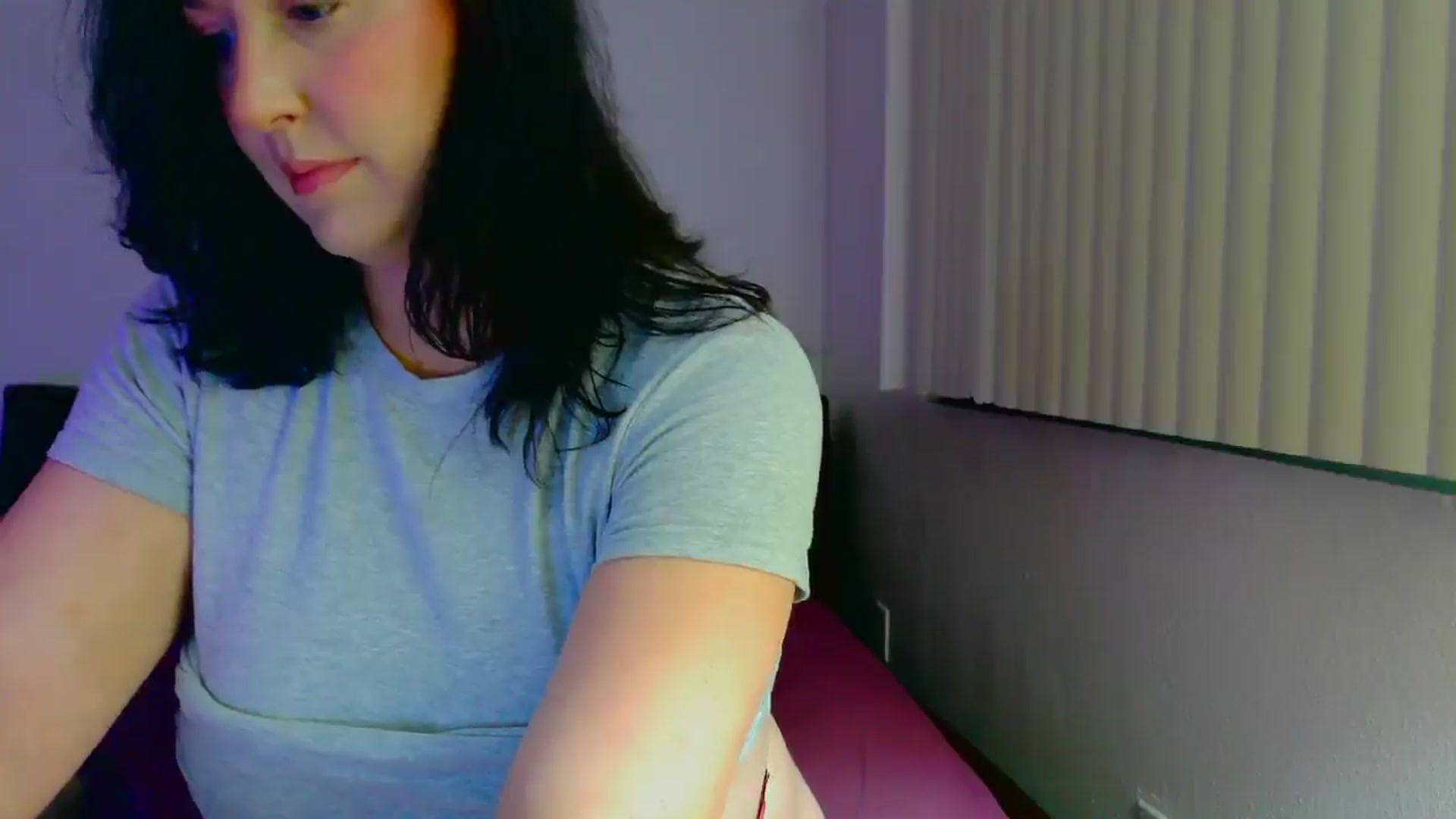 Gallery image thumbnail from RavenVidVixen's myfreecams stream on, 02/18/2025, 11:15 image 15 of 20