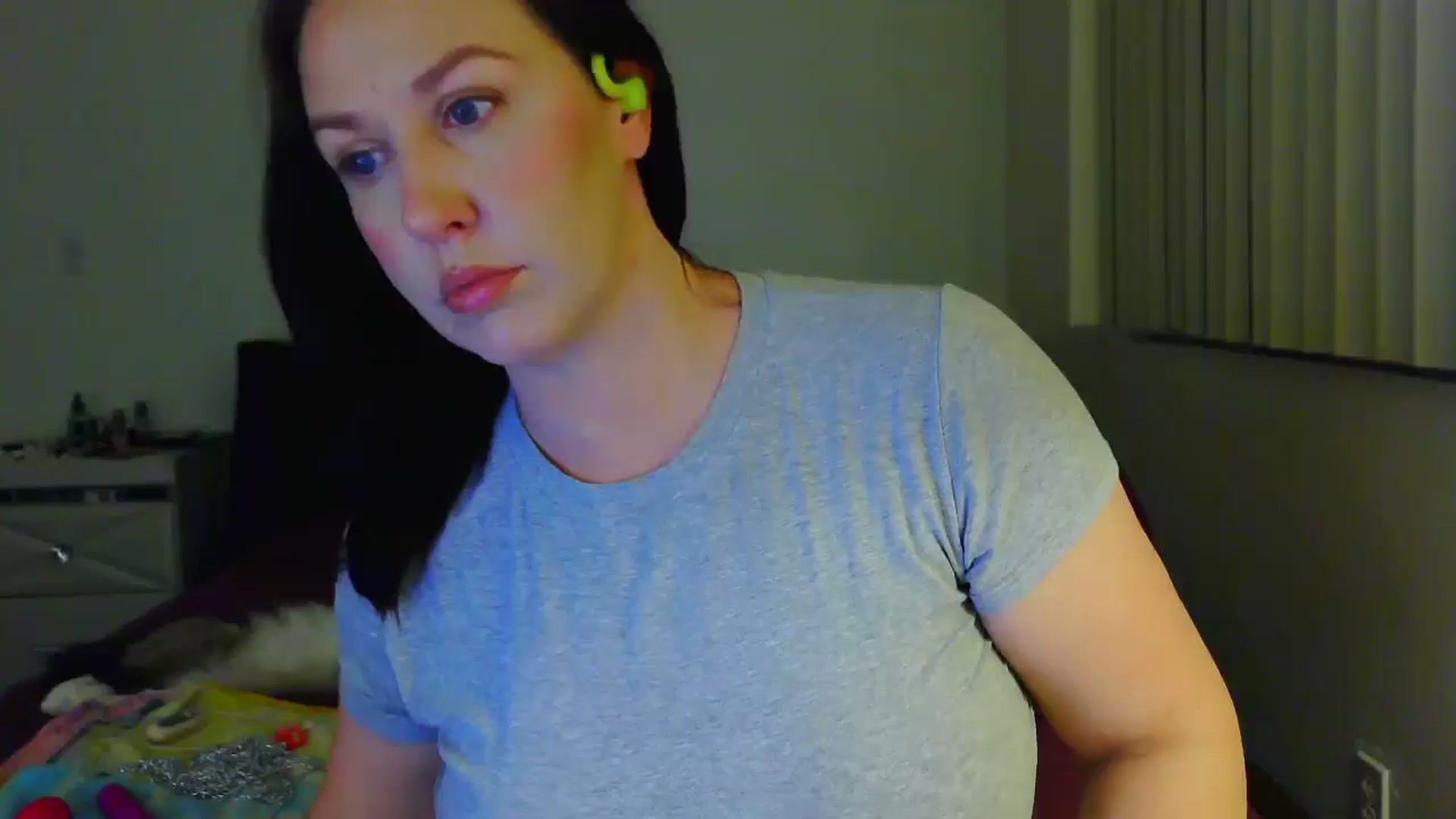 Gallery image thumbnail from RavenVidVixen's myfreecams stream on, 04/12/2025, 11:11 image 3 of 20