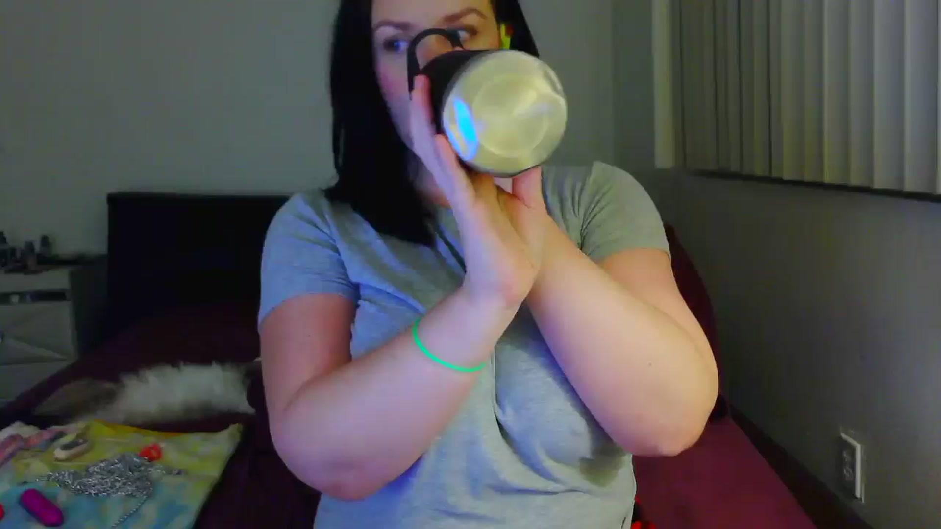 Gallery image thumbnail from RavenVidVixen's myfreecams stream on, 04/12/2025, 11:11 image 7 of 20