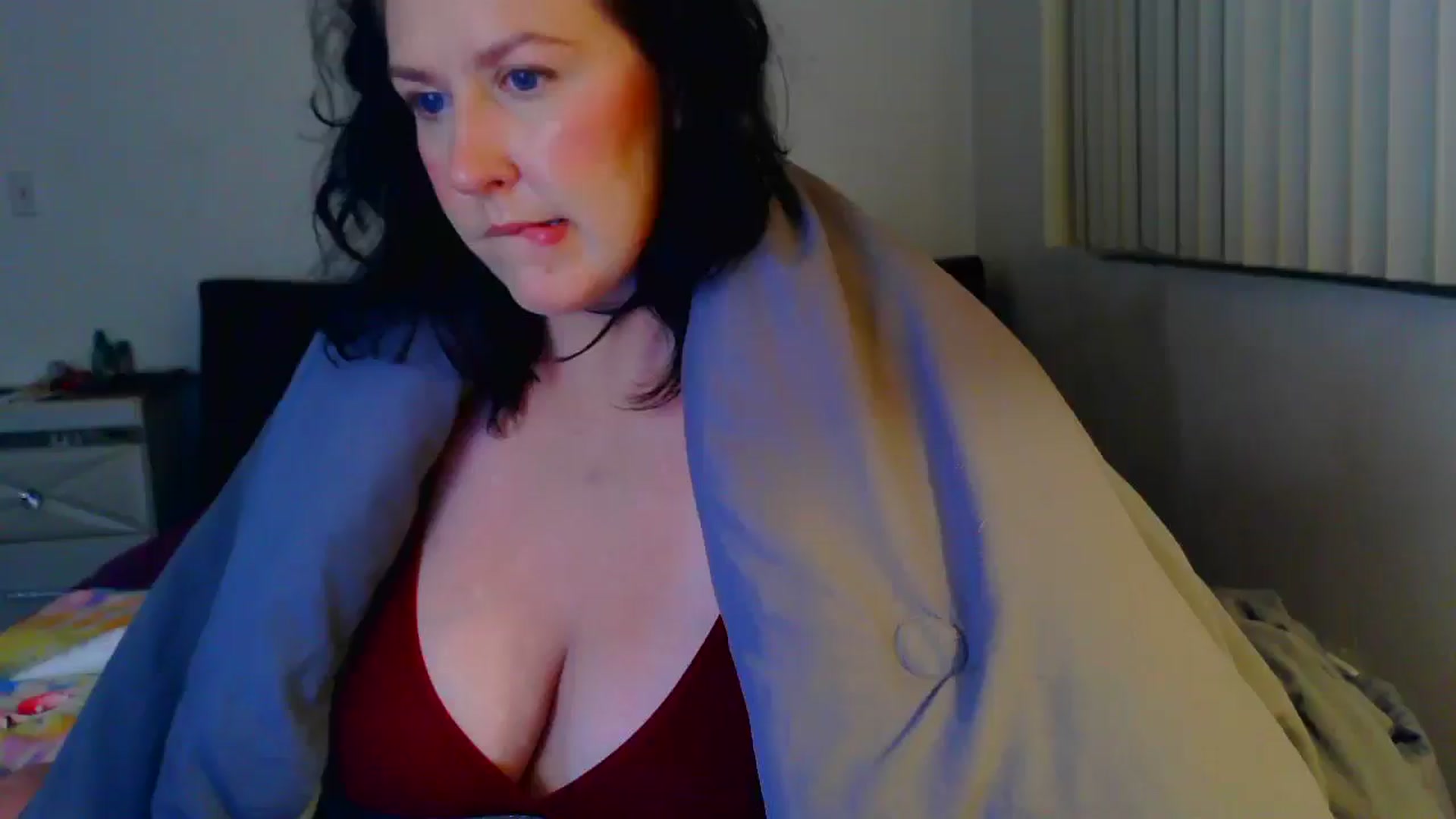 Gallery image thumbnail from RavenVidVixen's myfreecams stream on, 04/17/2025, 12:54 image 1 of 20