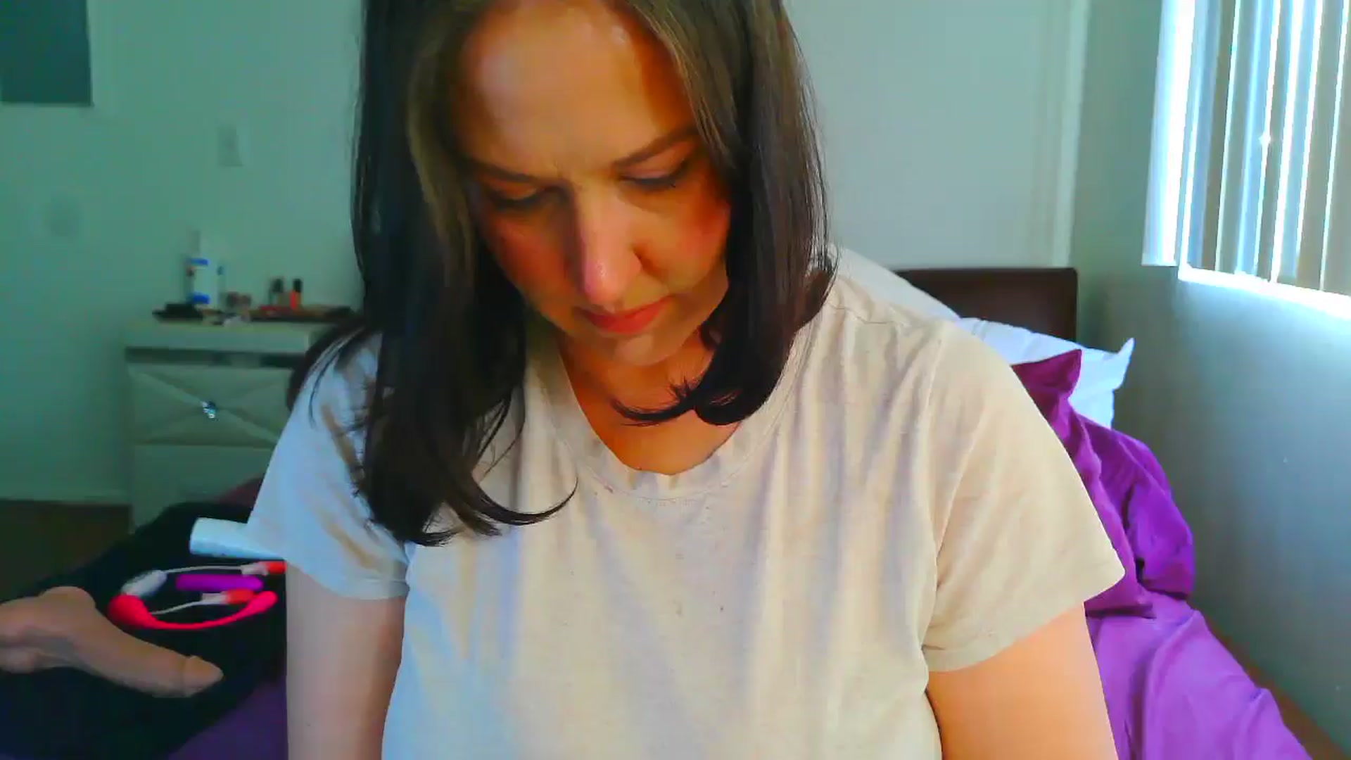 Gallery image thumbnail from RavenVidVixen's myfreecams stream on, 06/16/2025, 14:05 image 17 of 20