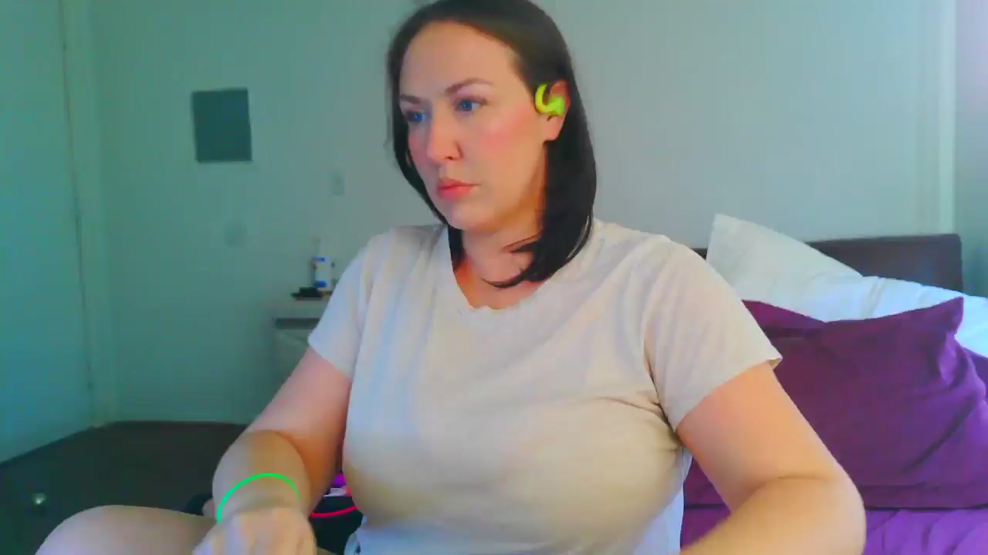 Gallery image thumbnail from RavenVidVixen's myfreecams stream on, 06/16/2025, 14:05 image 1 of 20