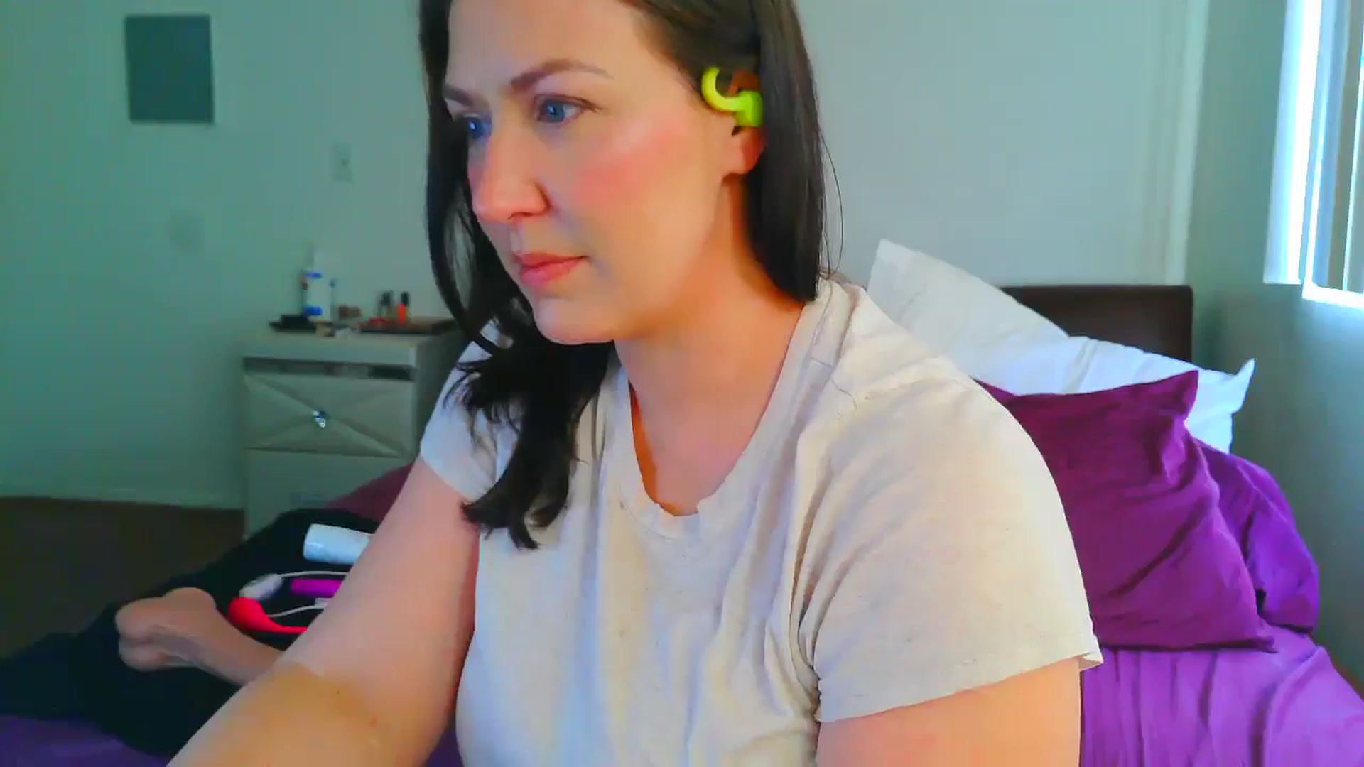 Gallery image thumbnail from RavenVidVixen's myfreecams stream on, 06/16/2025, 14:05 image 10 of 20