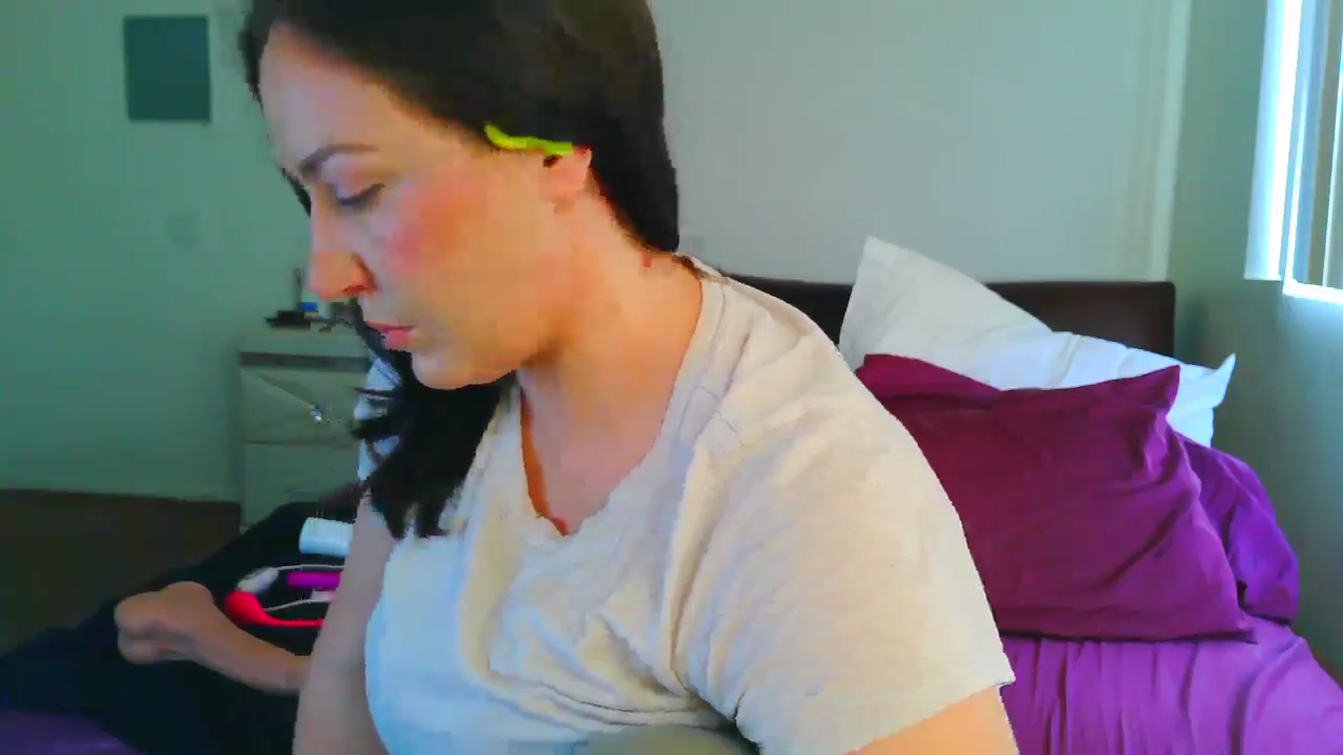 Gallery image thumbnail from RavenVidVixen's myfreecams stream on, 06/16/2025, 14:05 image 7 of 20