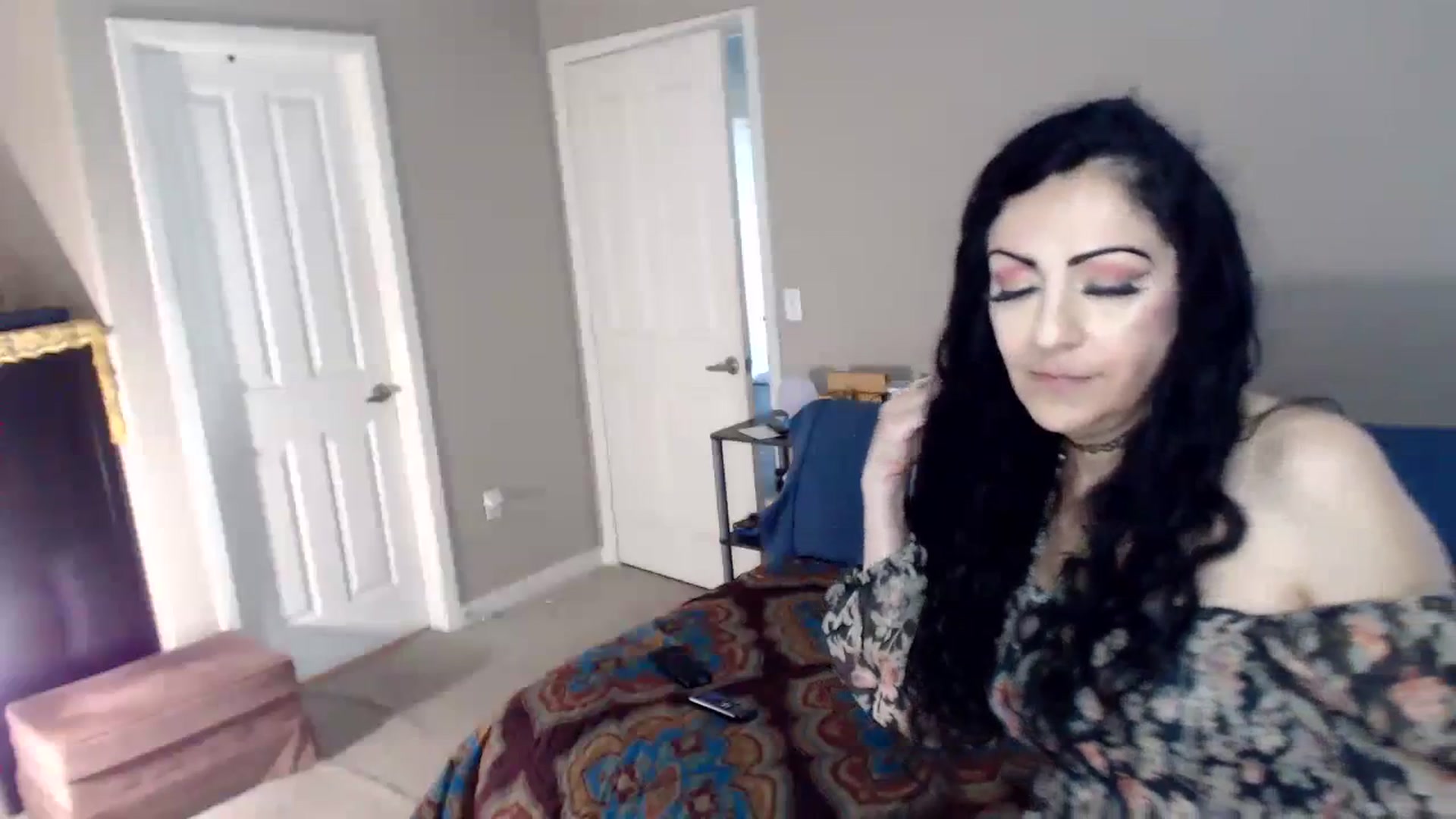 Gallery image thumbnail from Raven_Lea's myfreecams stream on, 05/30/2023, 23:44 image 8 of 20