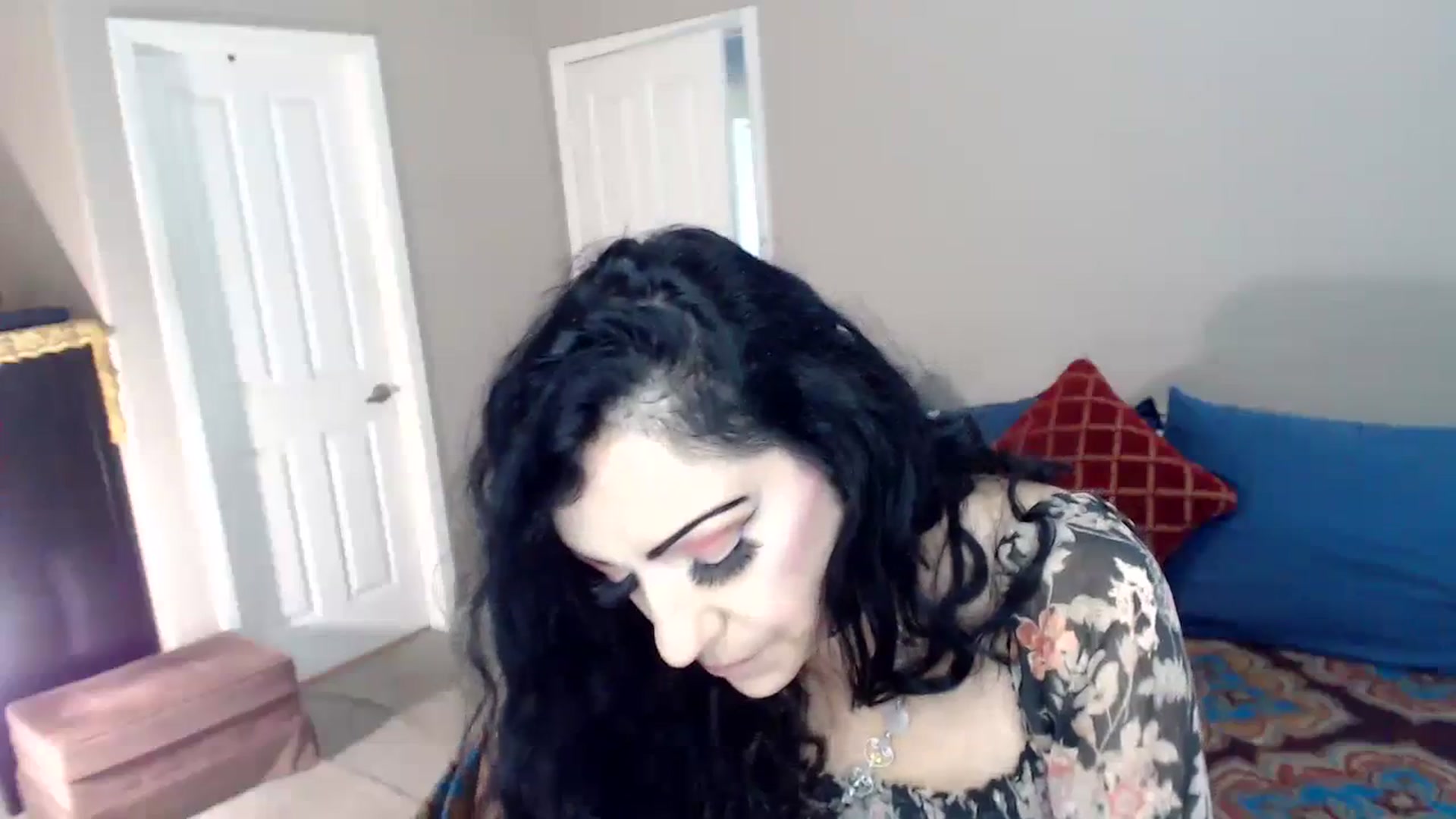 Gallery image thumbnail from Raven_Lea's myfreecams stream on, 05/30/2023, 23:44 image 16 of 20