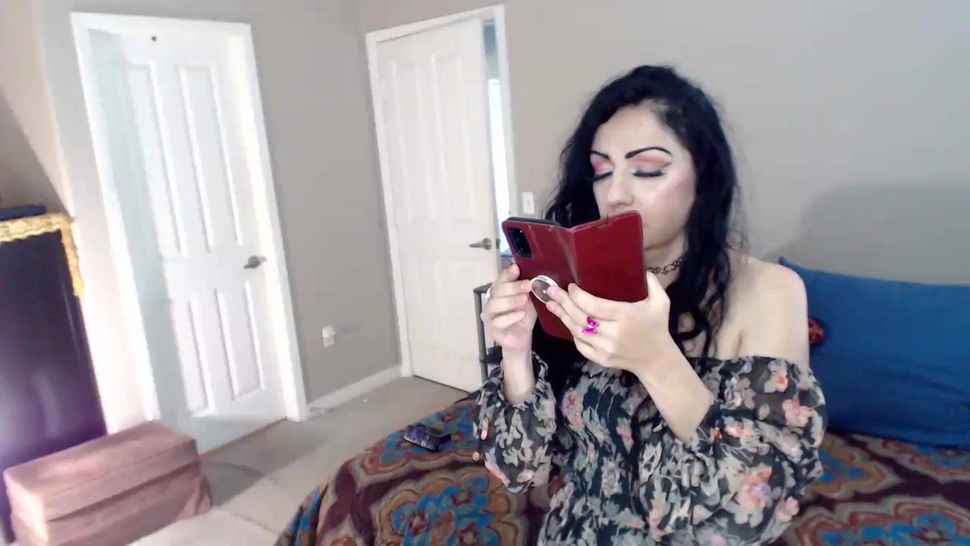 Gallery image thumbnail from Raven_Lea's myfreecams stream on, 05/30/2023, 23:44 image 12 of 20