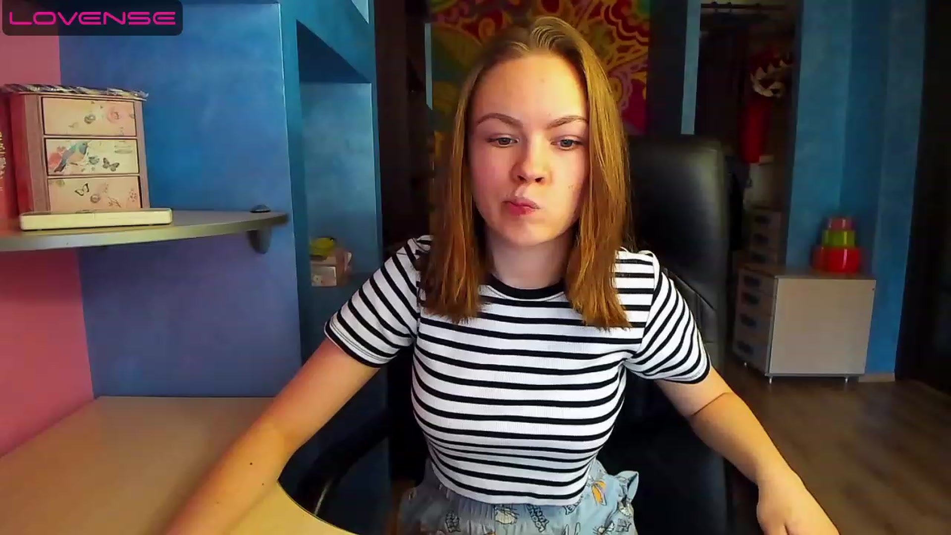 Gallery image thumbnail from Rdberrysofi's myfreecams stream on, 06/10/2023, 13:53 image 6 of 20