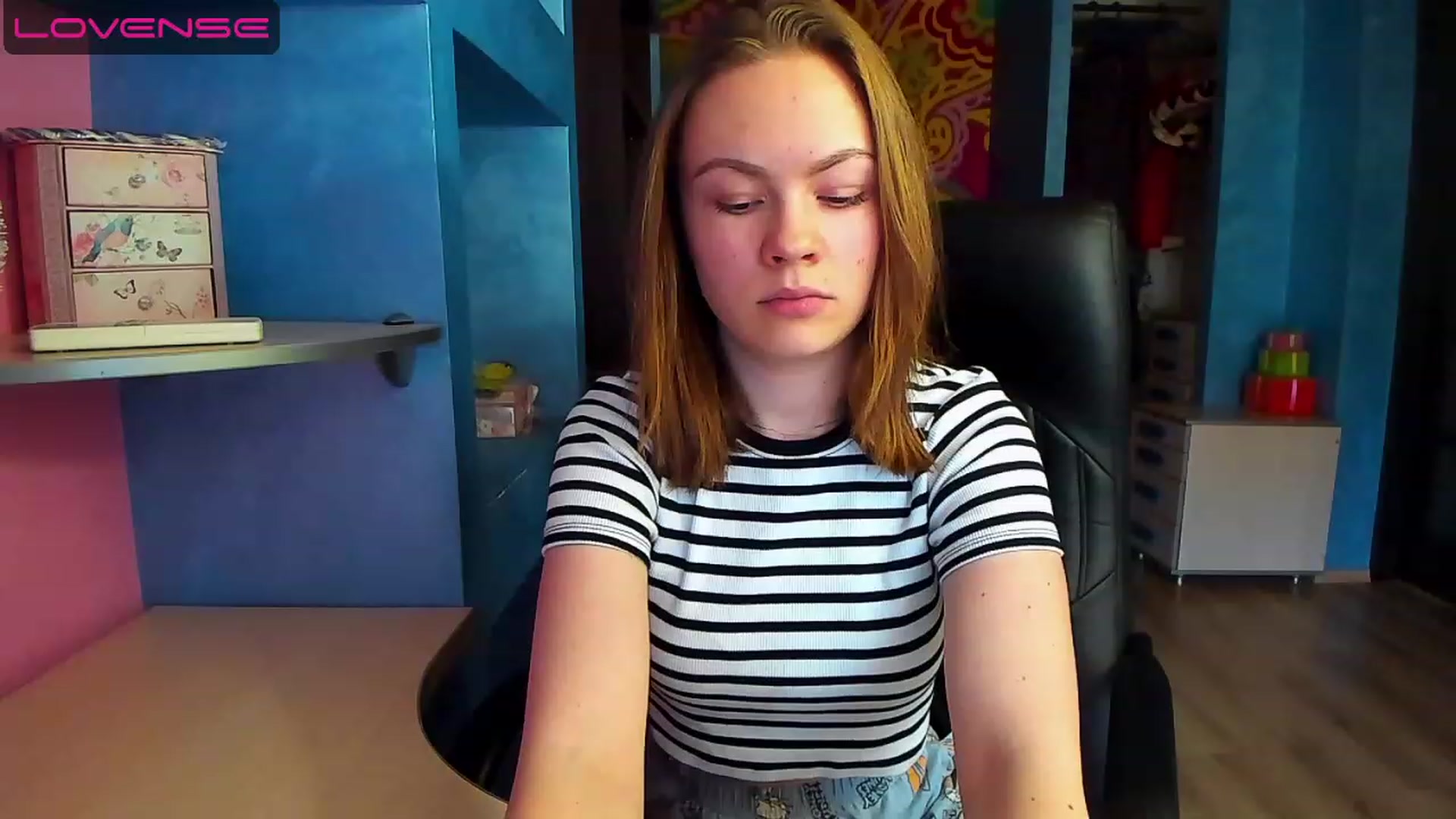 Gallery image thumbnail from Rdberrysofi's myfreecams stream on, 06/10/2023, 13:53 image 7 of 20