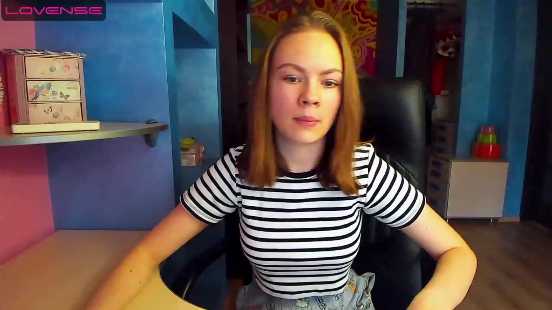 Gallery image thumbnail from Rdberrysofi's myfreecams stream on, 06/10/2023, 13:53 image 15 of 20