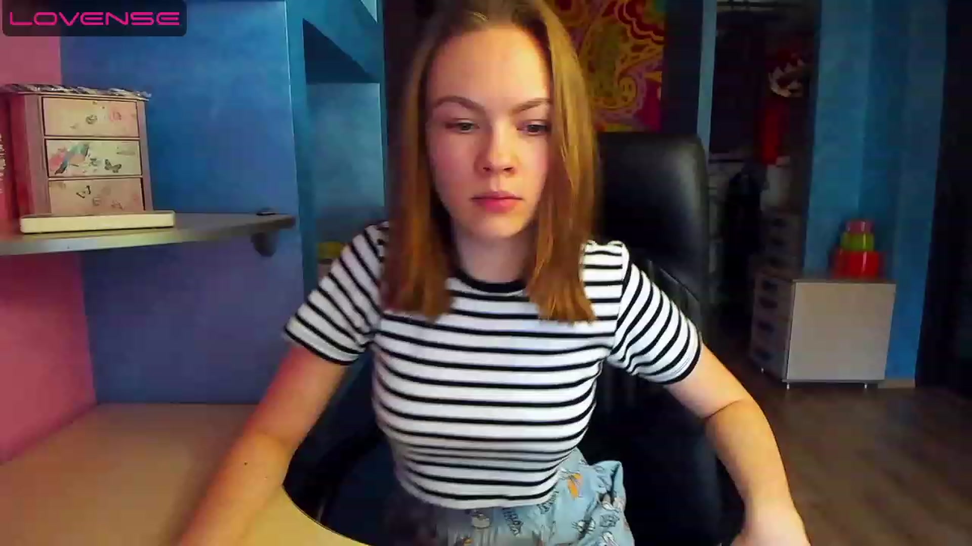 Gallery image thumbnail from Rdberrysofi's myfreecams stream on, 06/10/2023, 13:53 image 4 of 20