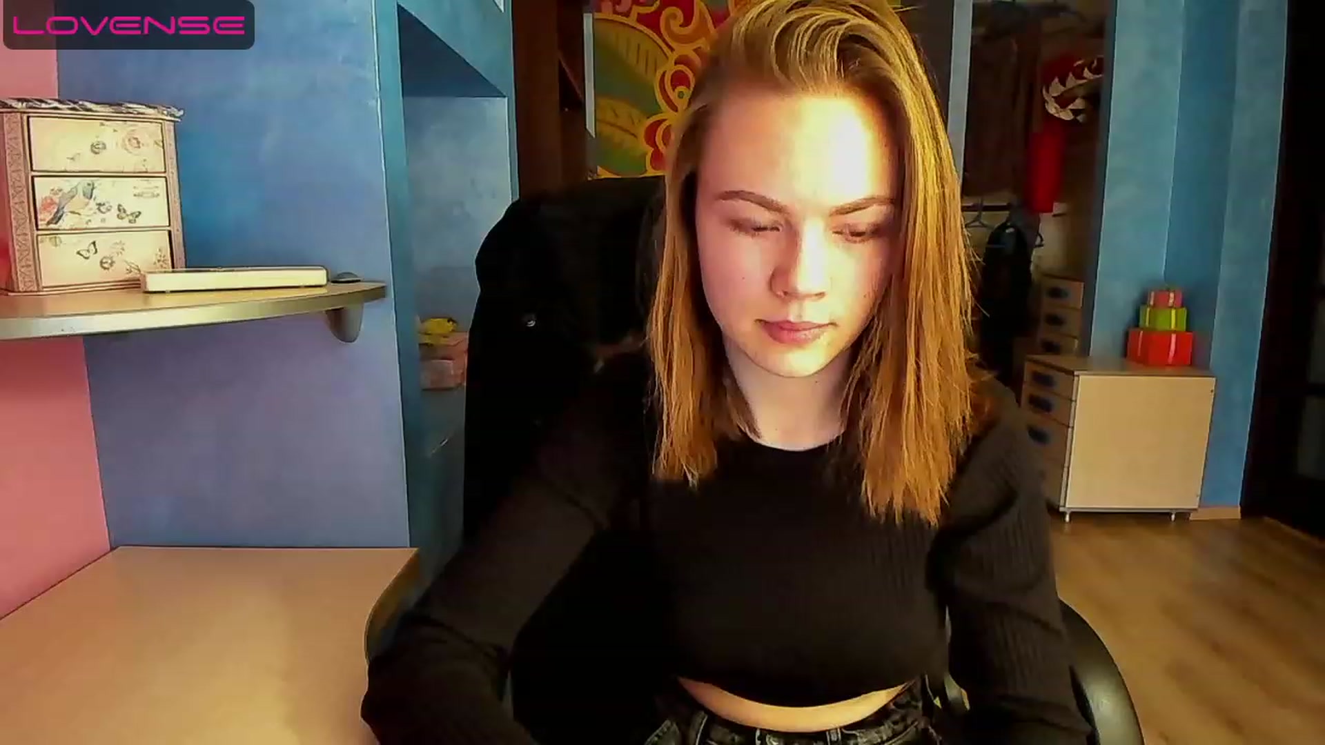 Gallery image thumbnail from Rdberrysofi's myfreecams stream on, 06/11/2023, 12:23 image 20 of 20