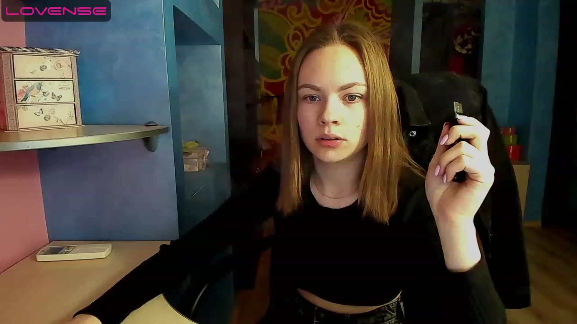 Gallery image thumbnail from Rdberrysofi's myfreecams stream on, 06/11/2023, 16:40 image 7 of 20