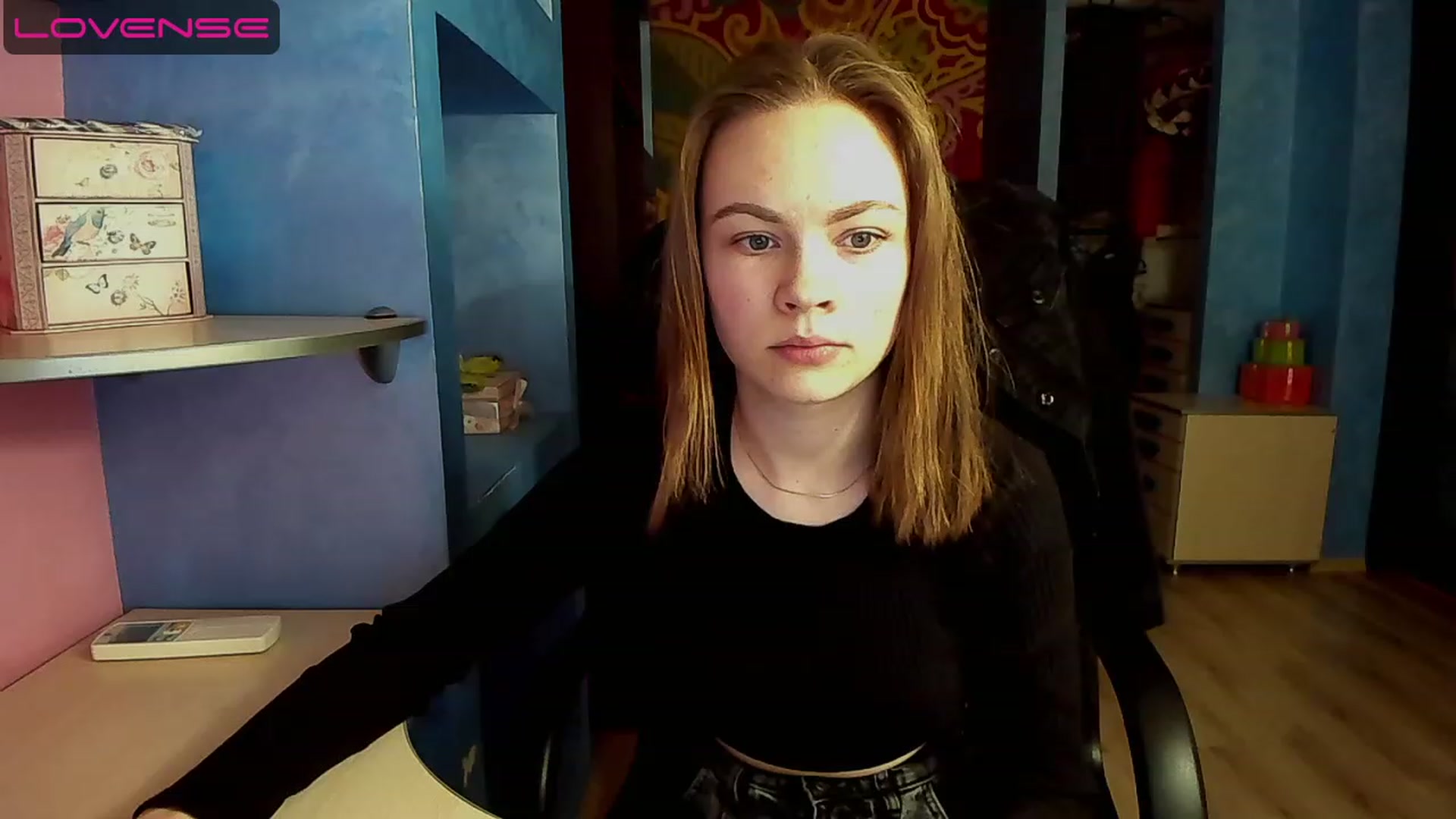 Gallery image thumbnail from Rdberrysofi's myfreecams stream on, 06/11/2023, 16:40 image 1 of 20