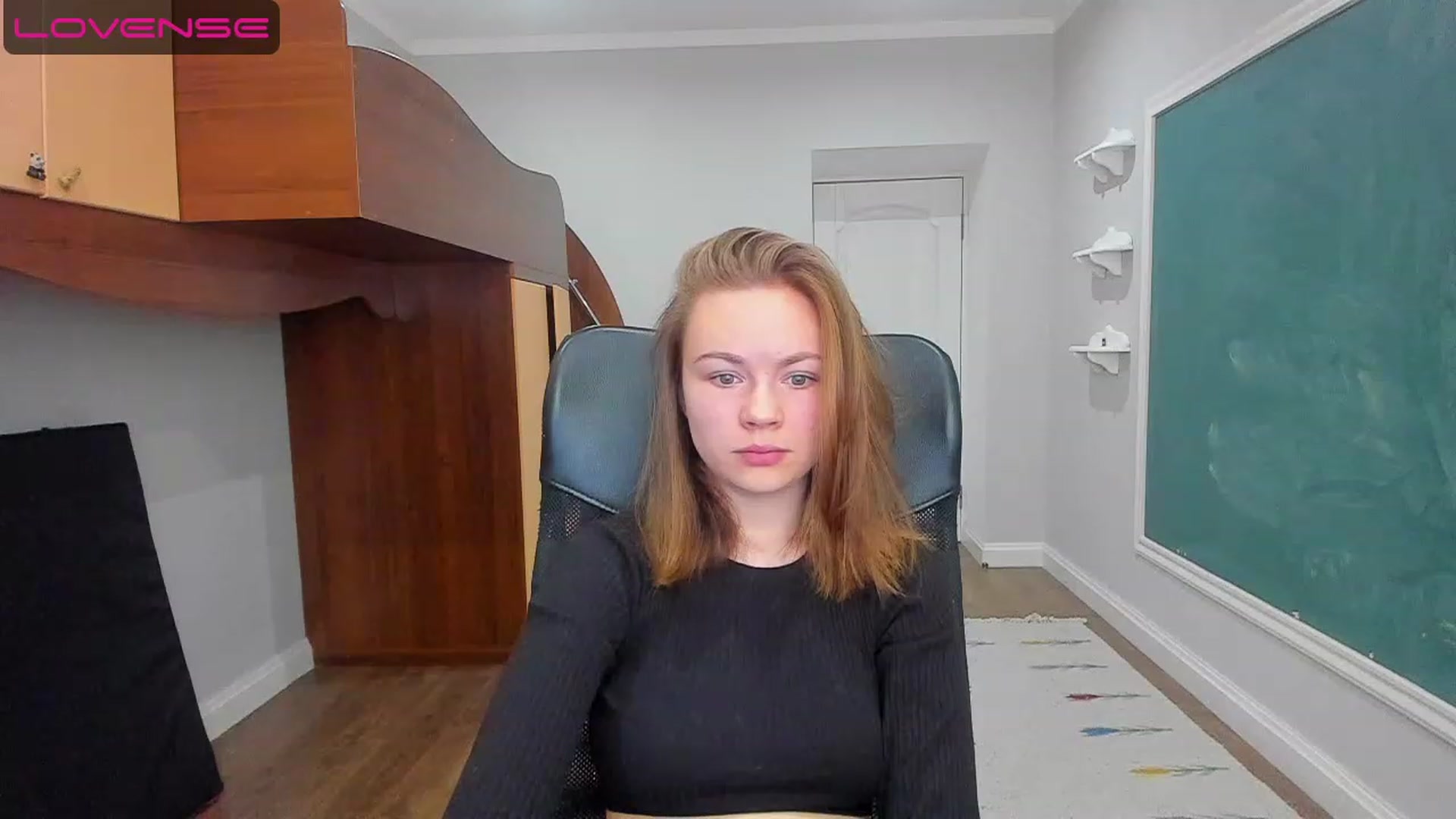 Gallery image thumbnail from Rdberrysofi's myfreecams stream on, 06/12/2023, 12:29 image 4 of 20