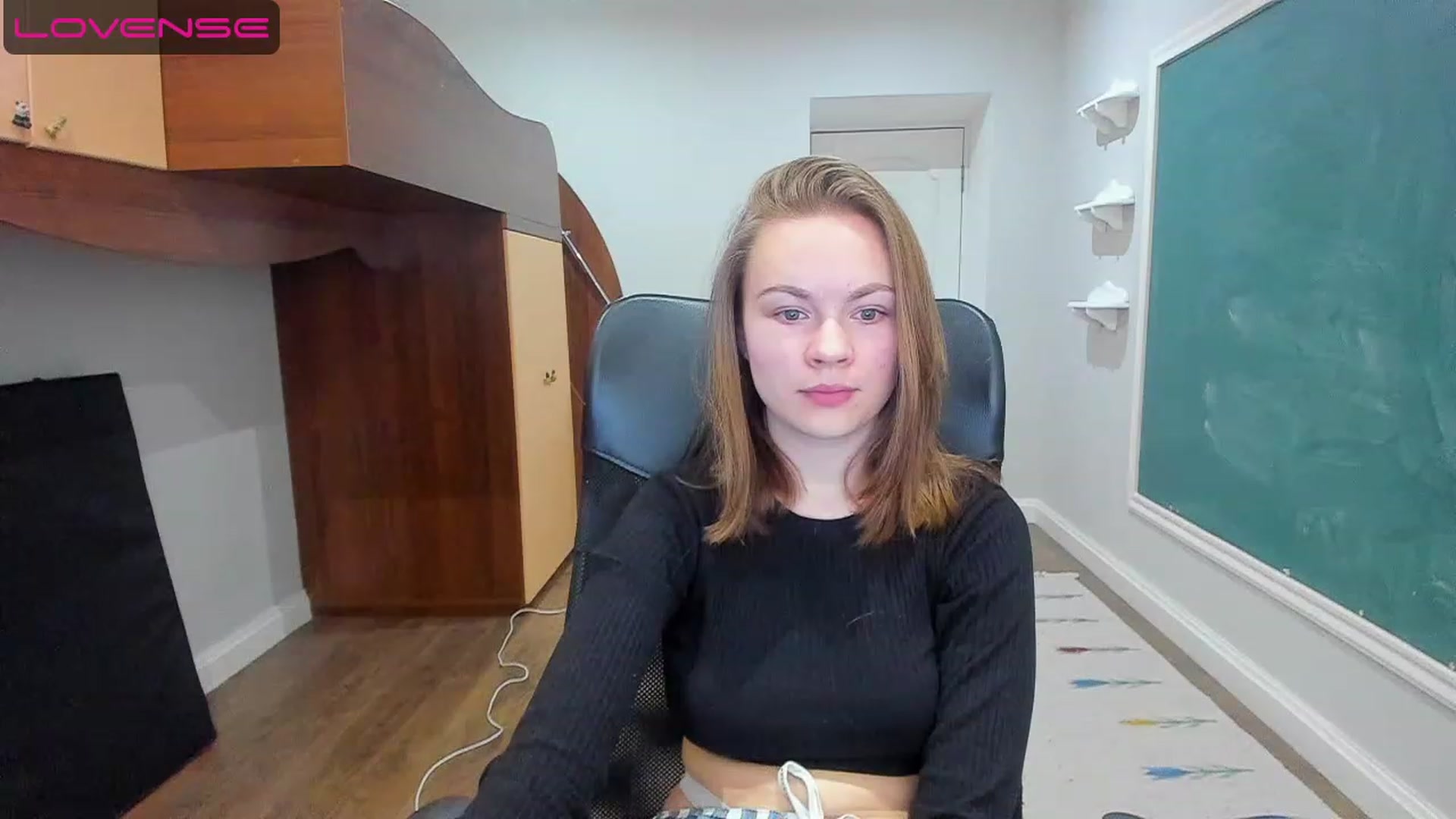 Gallery image thumbnail from Rdberrysofi's myfreecams stream on, 06/12/2023, 14:36 image 13 of 20