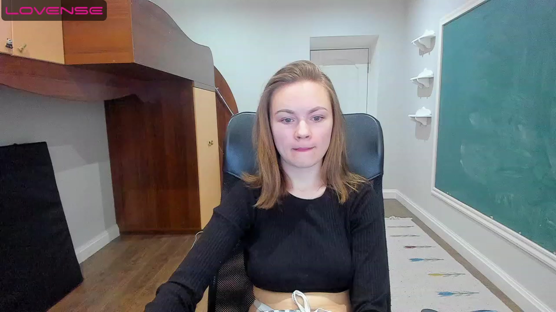 Gallery image thumbnail from Rdberrysofi's myfreecams stream on, 06/12/2023, 14:36 image 20 of 20