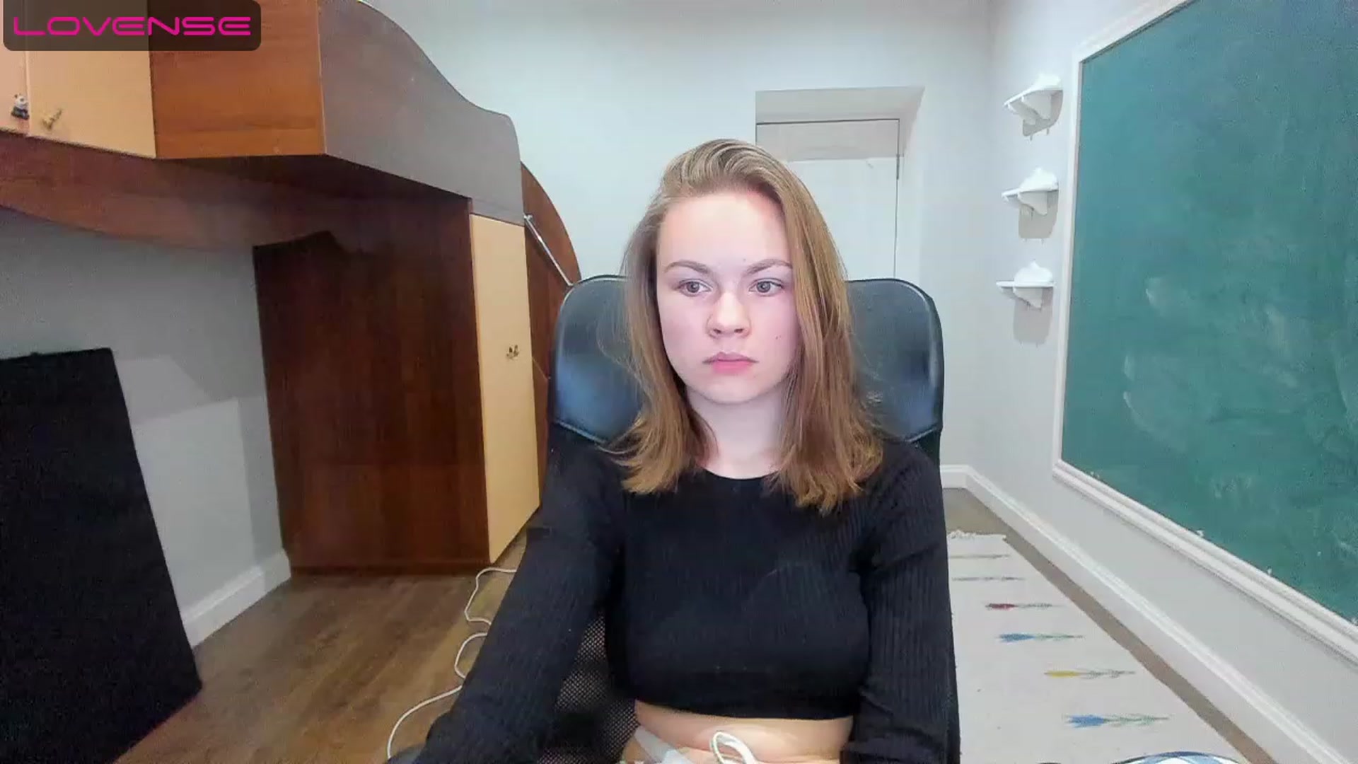 Gallery image thumbnail from Rdberrysofi's myfreecams stream on, 06/12/2023, 14:36 image 8 of 20